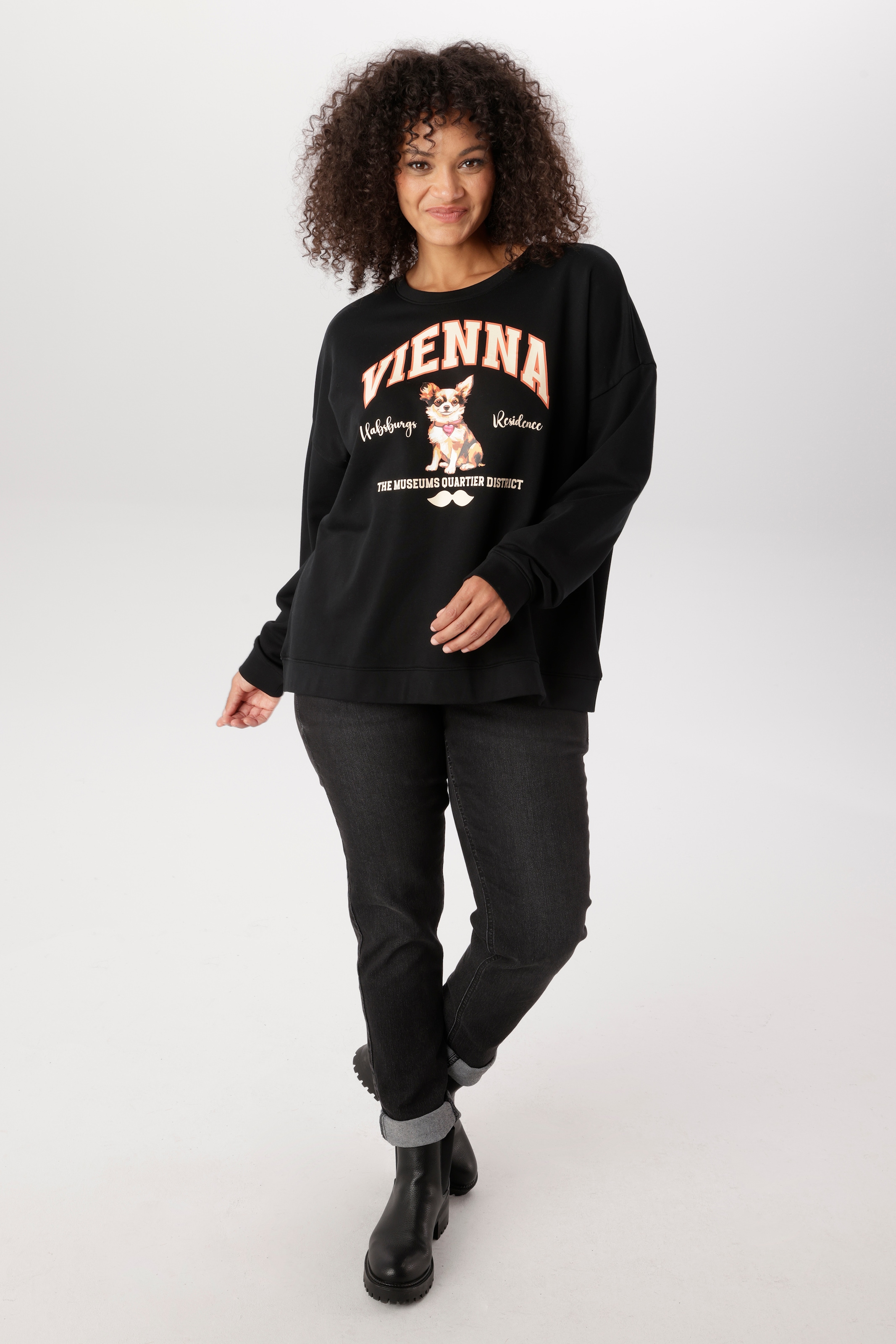 Aniston PLUS Sweatshirt , mit süßer Applikation - NEUE KOLLEKTION
