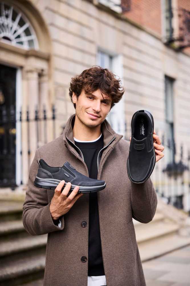 Rieker Slipper »Ready2GO«  Schlupfschuh, Halbschuh, Freizeitschuh mit Stretcheinsätze