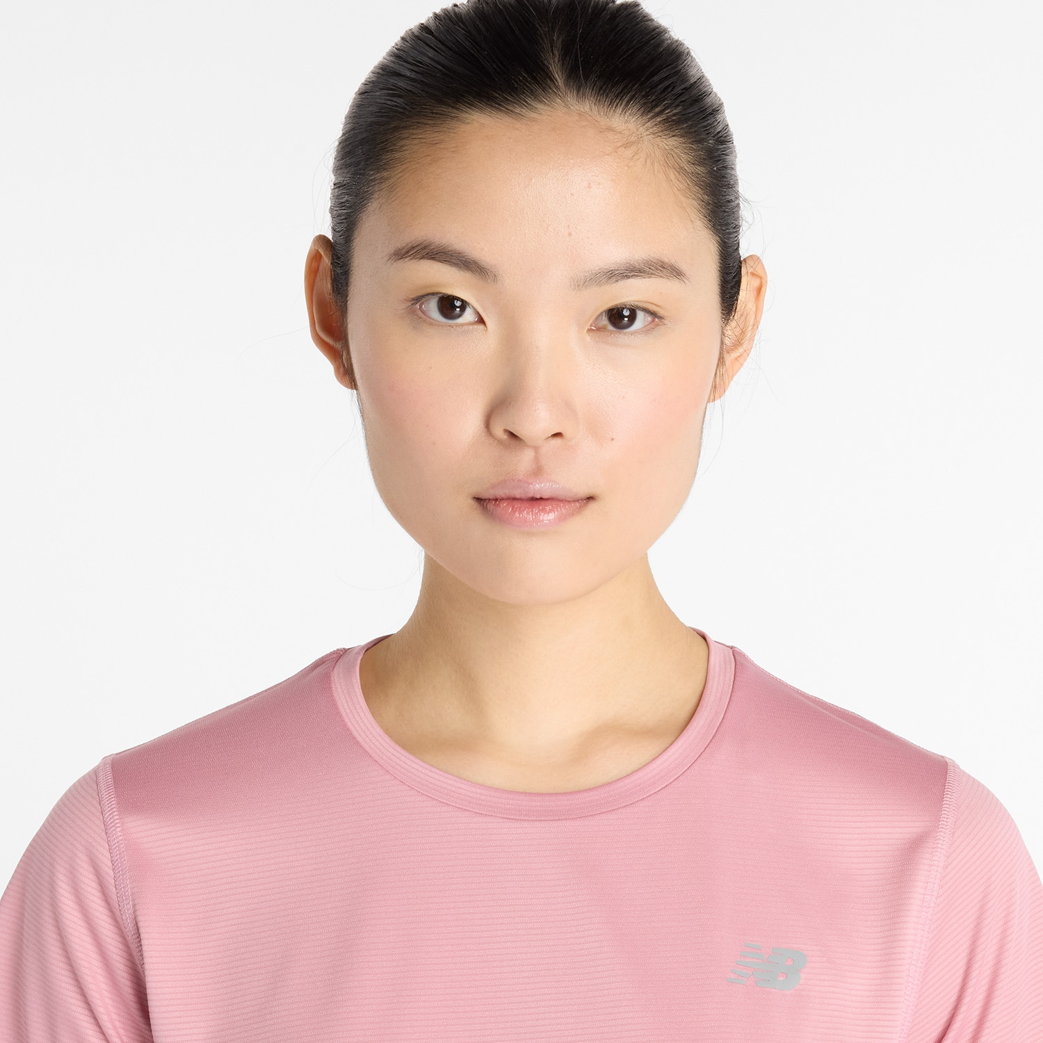 New Balance Laufshirt »Sport Essentials T-Shirt«, mit Markenlogo