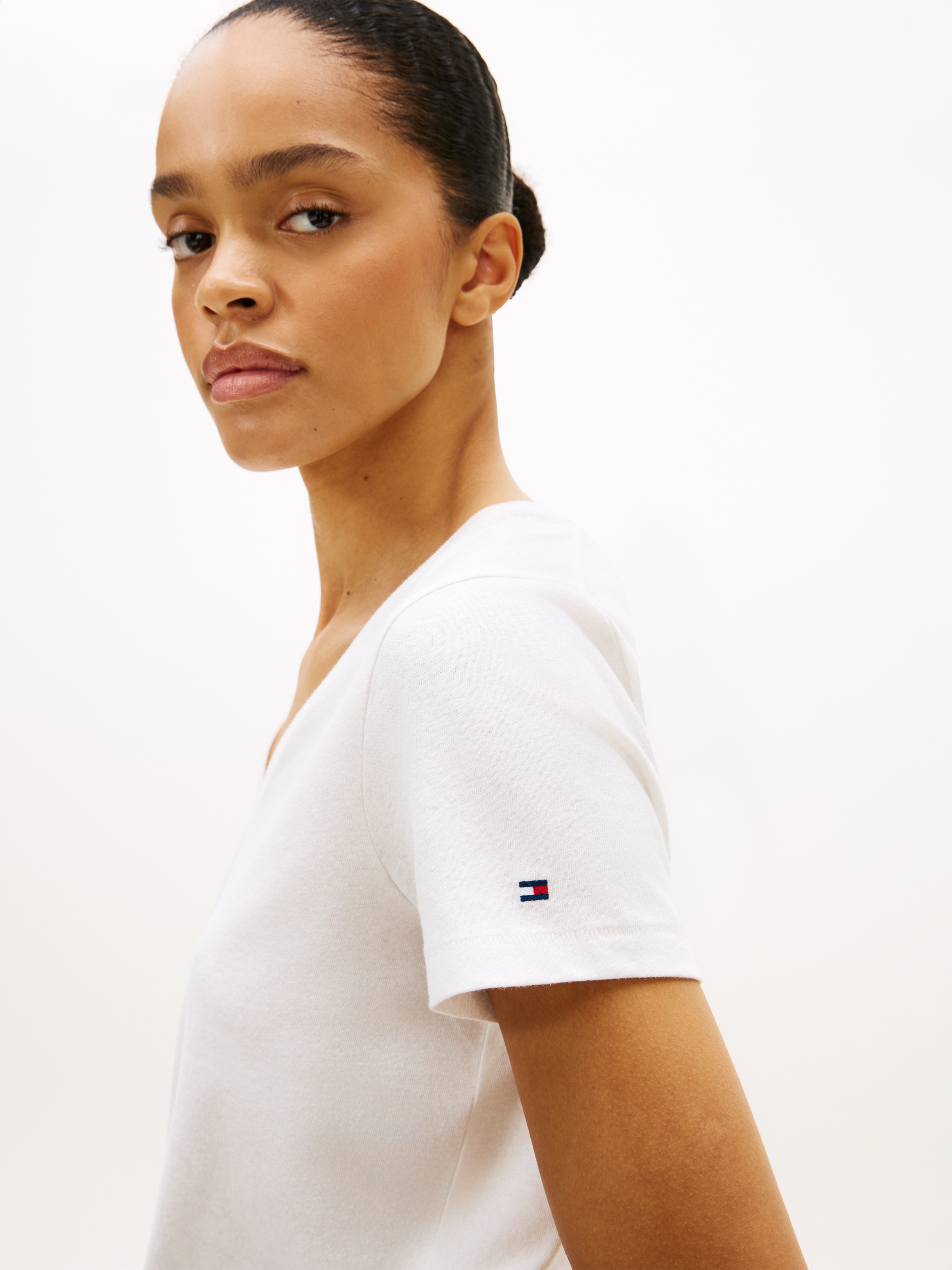 Tommy Hilfiger Kurzarmshirt »CO LINEN V-NECK SHORT SLEEVE TEE« mit V-Ausschnitt, Regular Fit