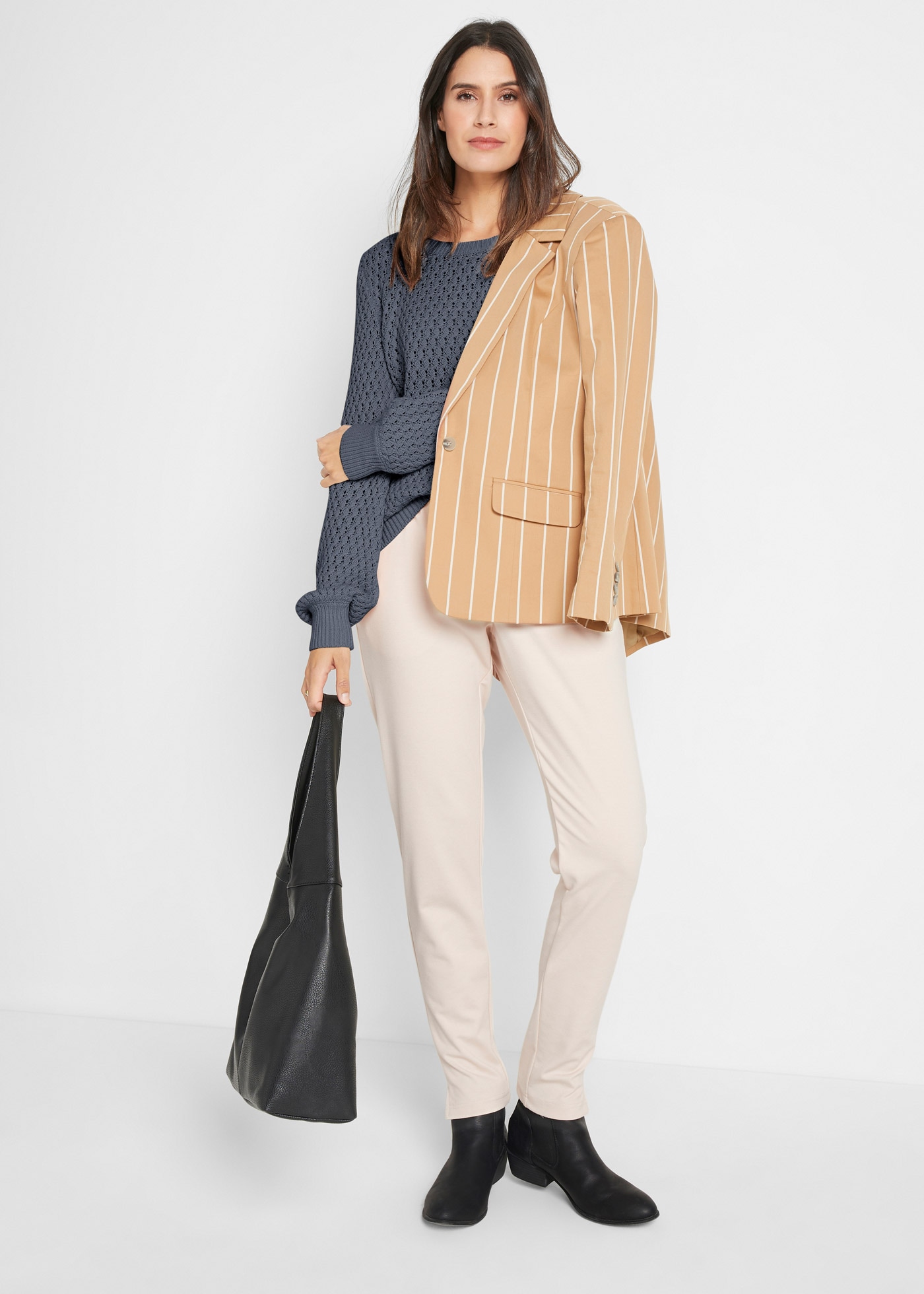 bonprix Strickpullover Strukturstrick mit hohem Baumwollanteil, mit Rundhalsausschnitt,