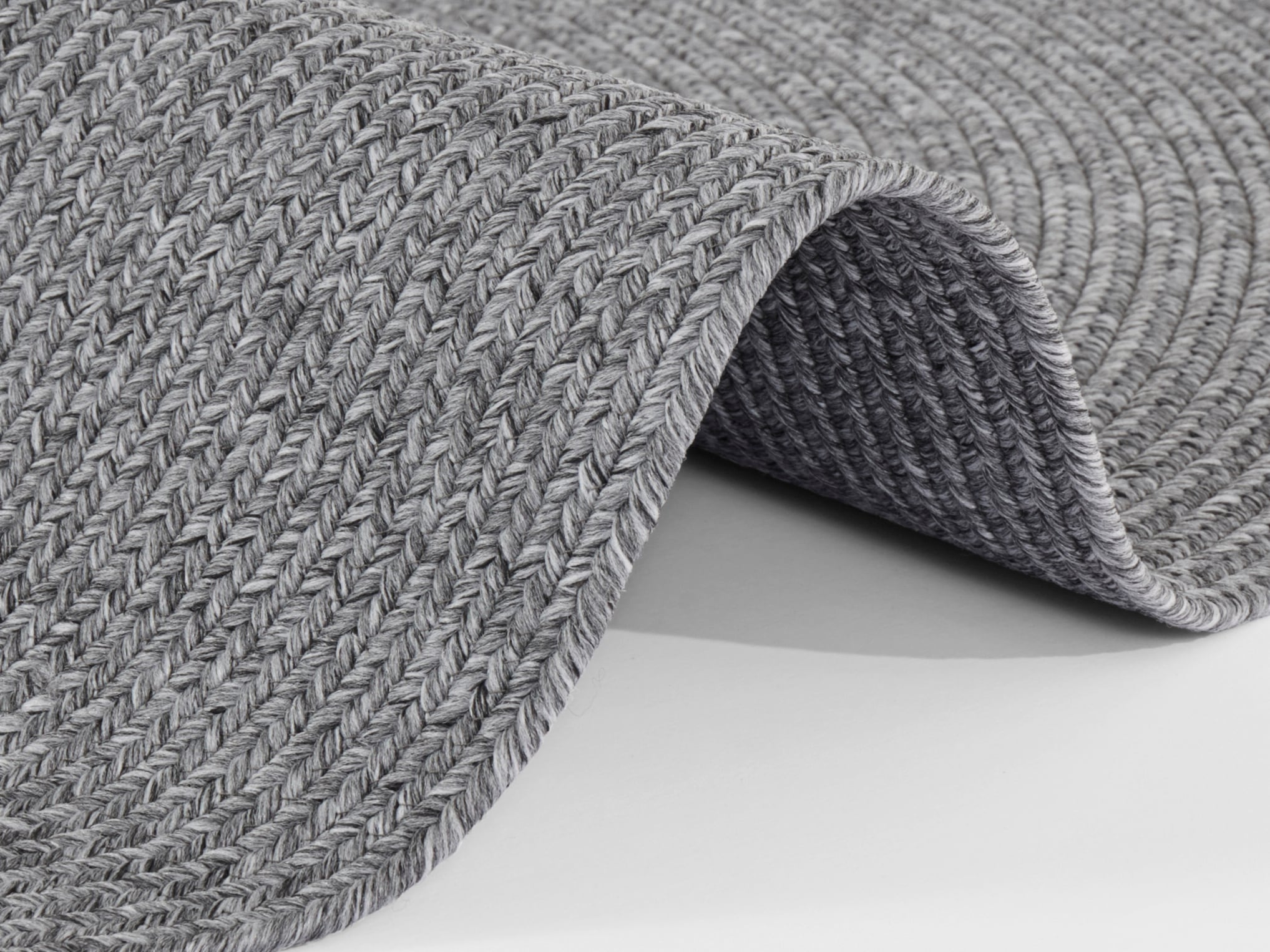 NORTHRUGS Teppich »Trenzado«, rund, 10 mm Höhe, In- & Outdoor, Handmade-Look, Gewebt, Wetterfest, Balkon, Wohnzimmer