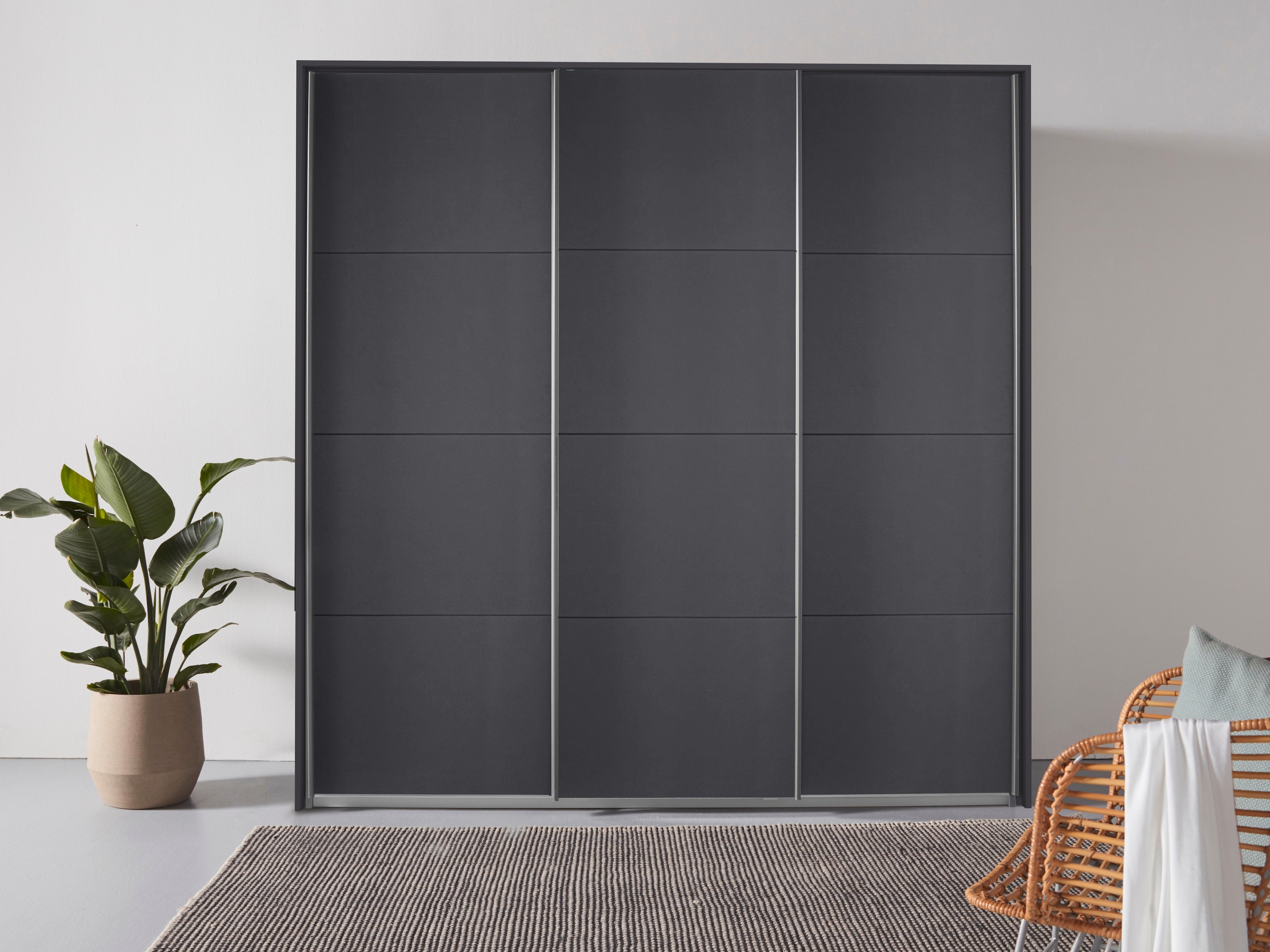 rauch Schwebetürenschrank »Kleiderschrank Schrank Garderobe OTELI inkl. 3 Innenschubladen« Breiten 211/278/323/368 cm Höhen 214/233 cm,  inkl. Passepartout optional mit Beleuchtung MADE IN GERMANY