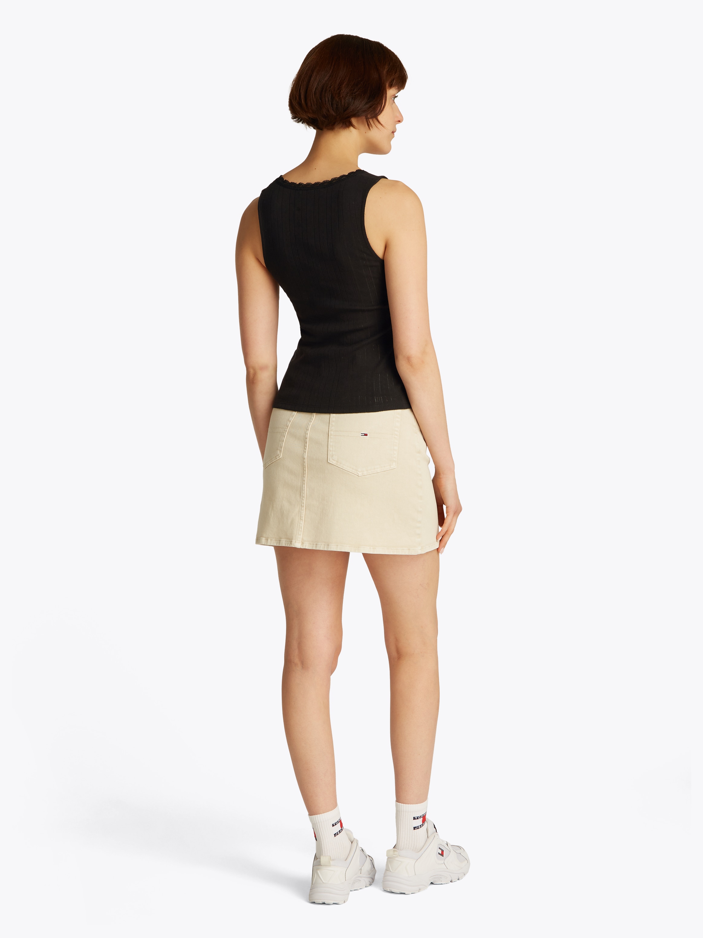Tommy Jeans Tanktop »TJW SLIM POINTELLE TANK TOP«, mit Spitze, mit Lochmuster