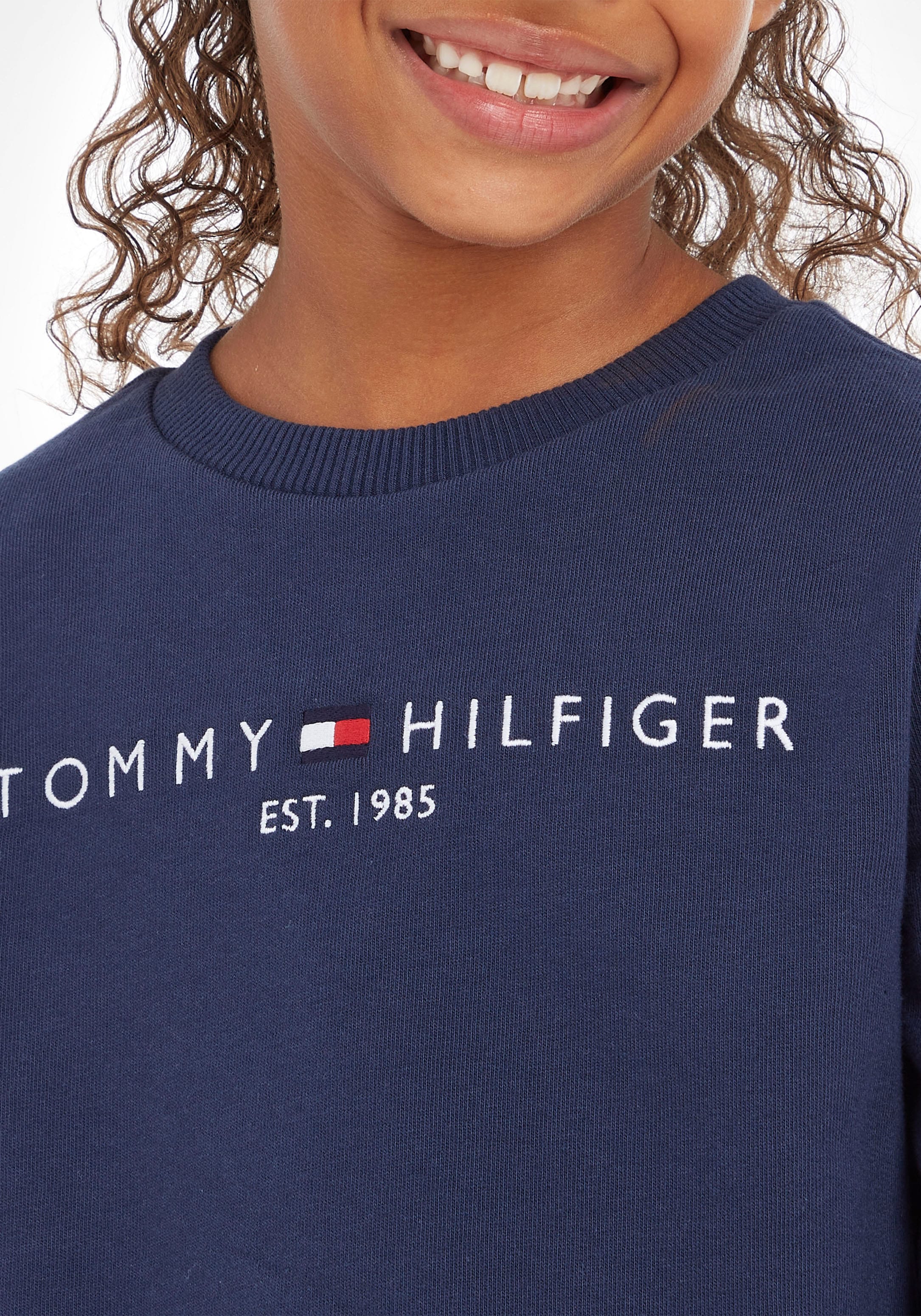 bei ♕ und Sweatshirt Tommy Mädchen MiniMe,für »ESSENTIAL SWEATSHIRT«, Junior Jungen Kids Kinder Hilfiger