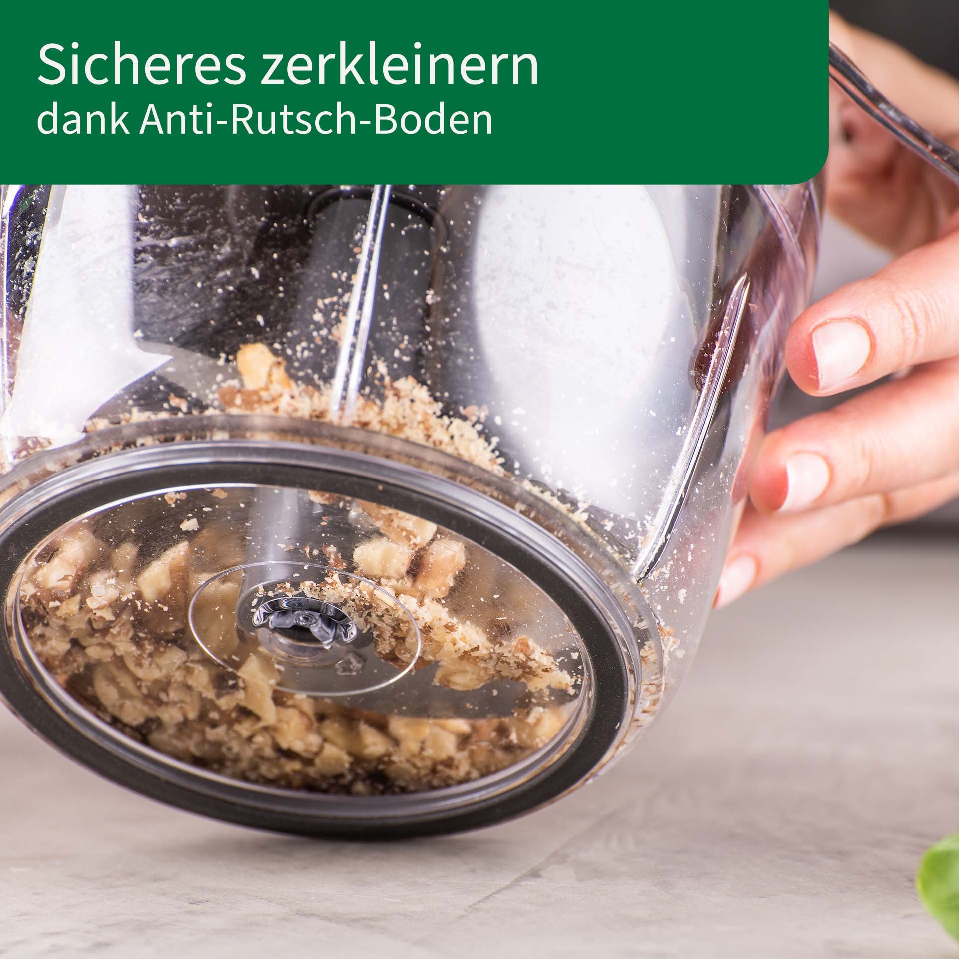 Chefkoch trifft Fackelmann Zerkleinerer »Multi-Zerkleinerer, 5-teilig – für Gemüse, Obst & Kräuter« inklusive Mix-Einsatz zum Verrühren und Aufschlagen von Flüssigkeiten