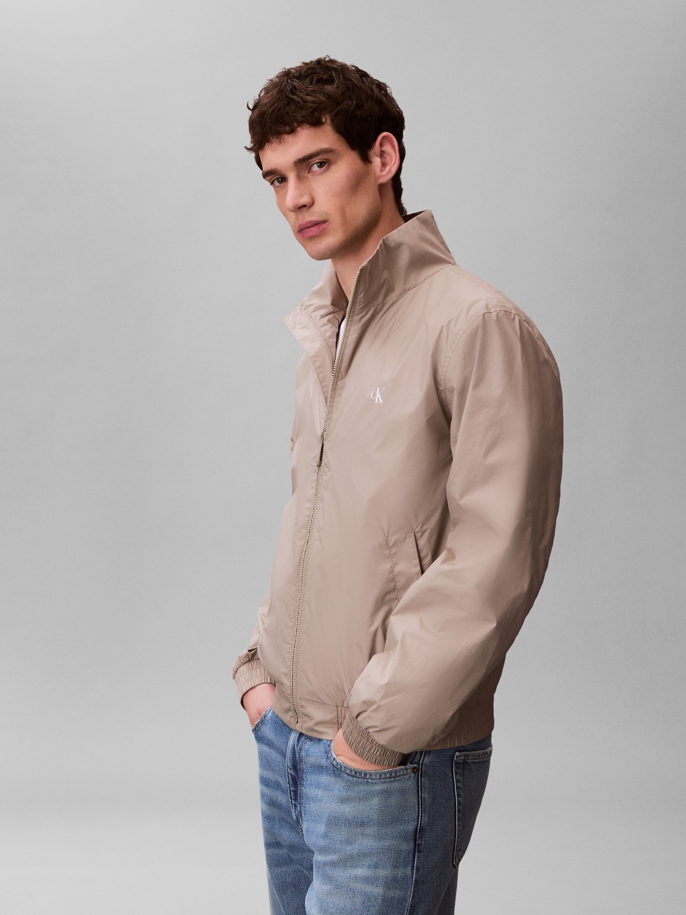 Calvin Klein Jeans Windbreaker »UNFILLED NYLON« ohne Kapuze Regular fit mit Stehkragen