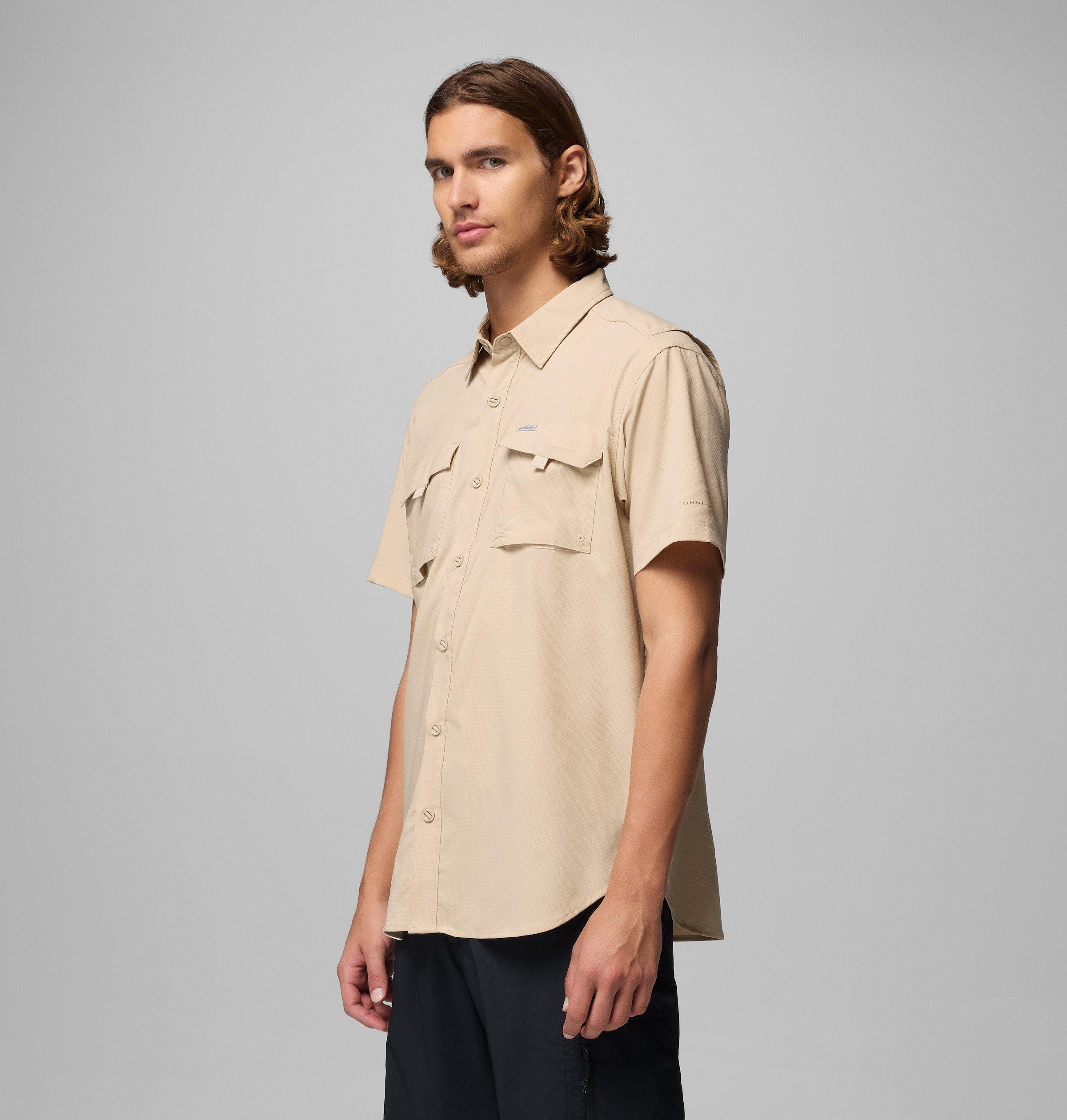 Columbia Funktionshemd Kurzarm-Ausführung, mit bequemer Passform, aus Polyester in Webart