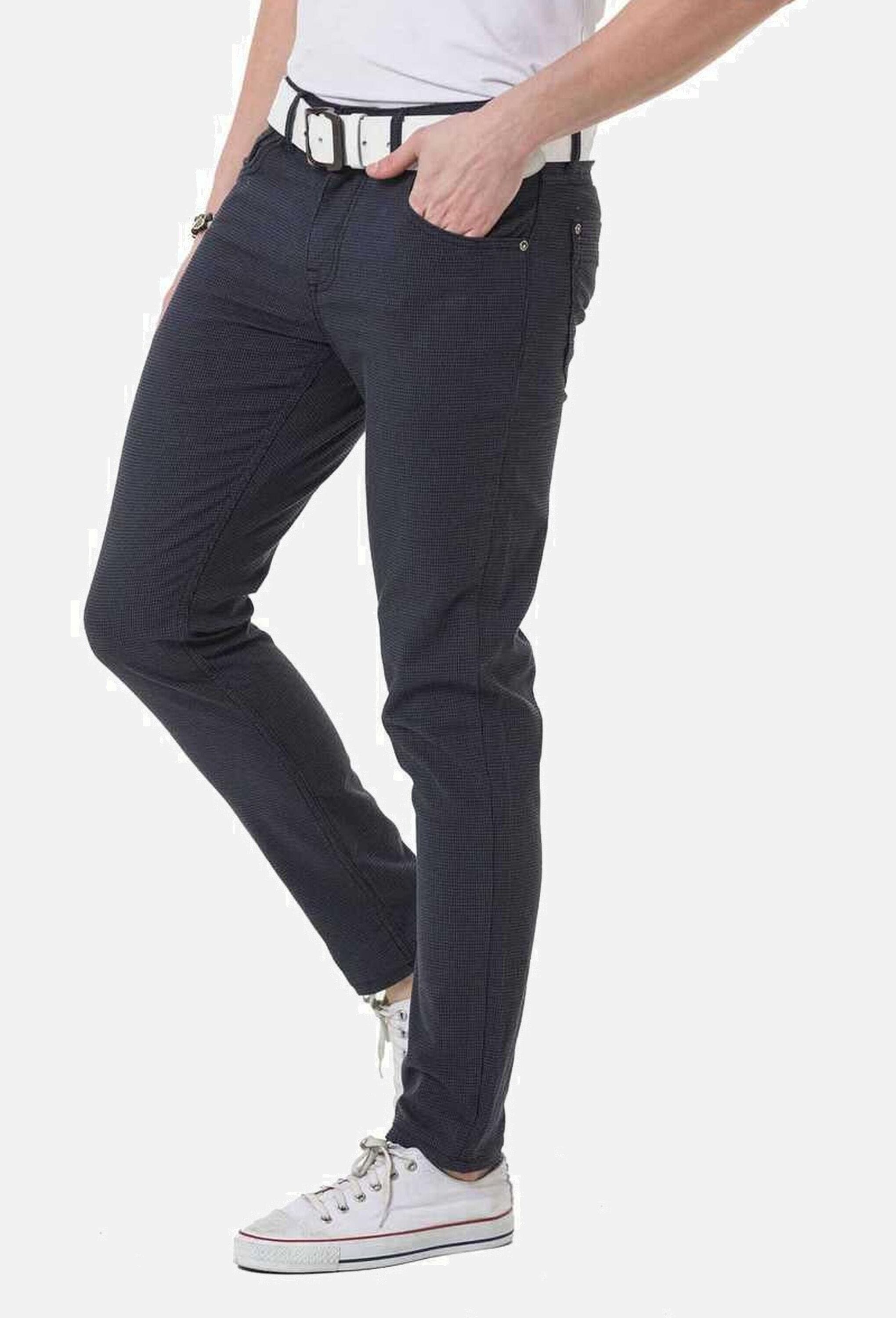 Cipo & Baxx Stoffhose »Cipo & Baxx Hose«  mit dezentem Karomuster, CD724