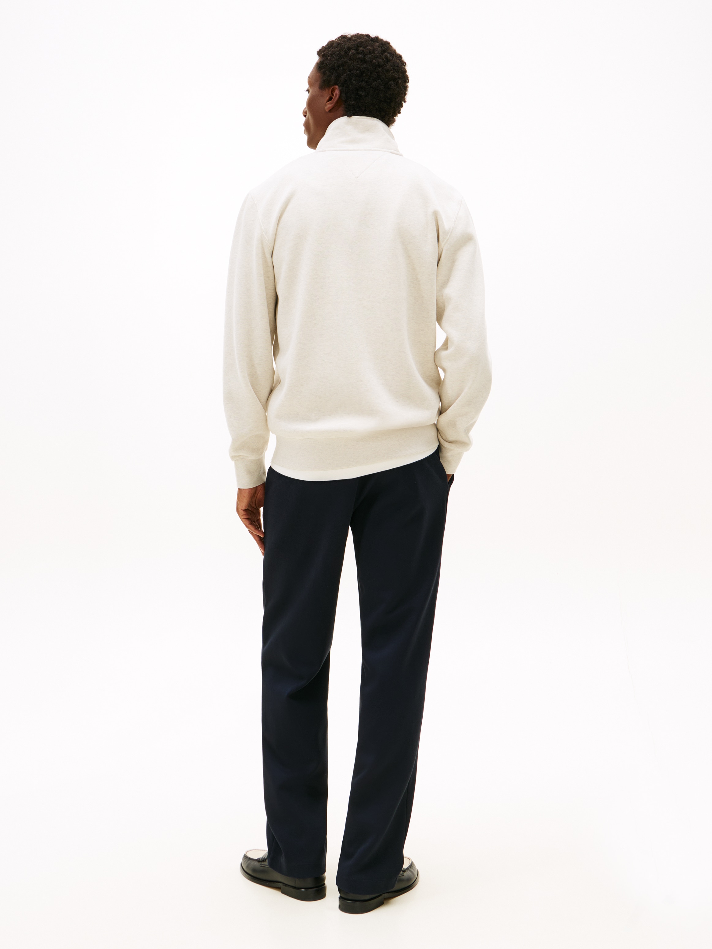 Tommy Hilfiger Sweatjacke »ESSENTIAL FLEECE STAND COLLAR« mit Stehkragen, regular fit, Rippbündchen