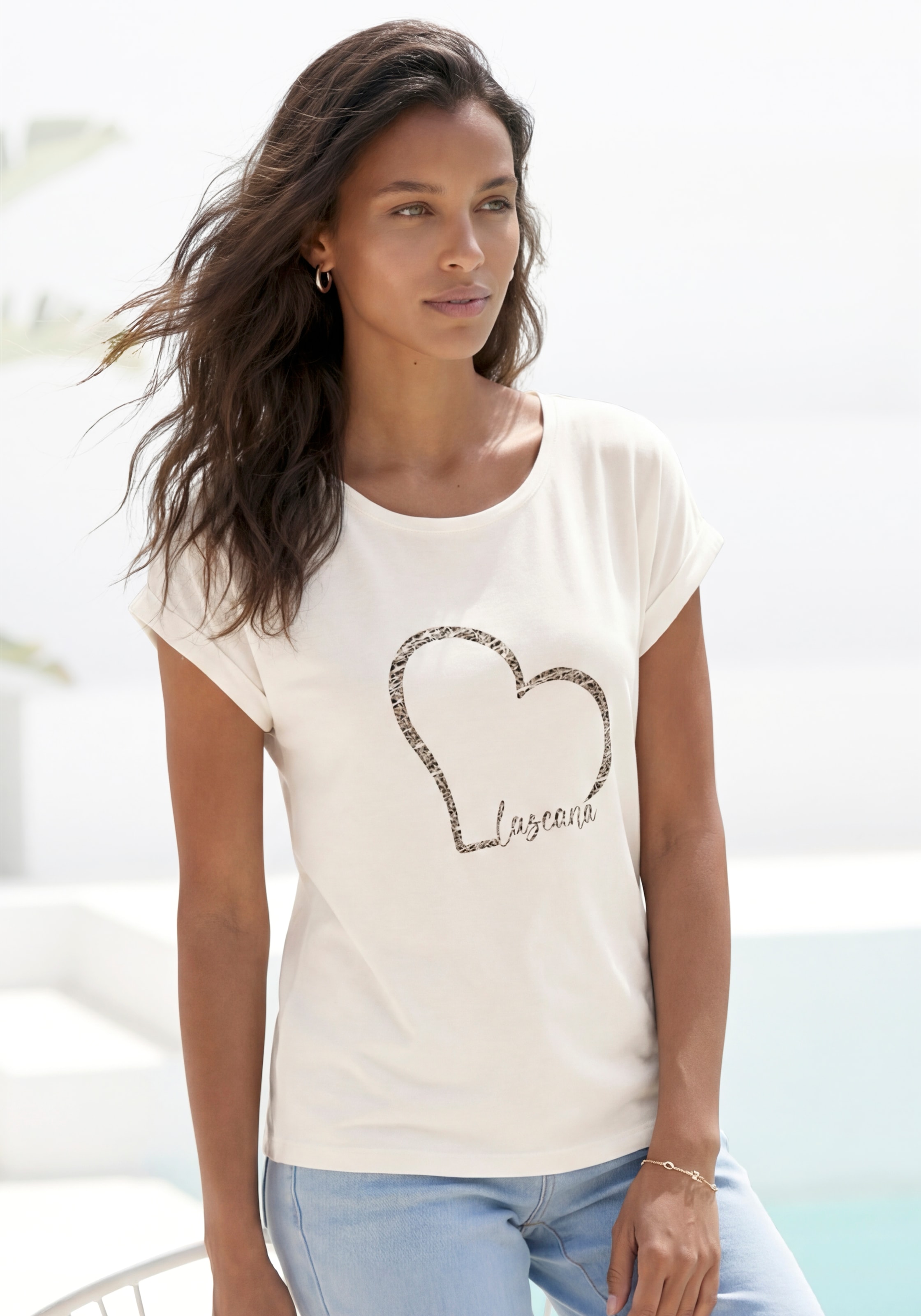 LASCANA Kurzarmshirt »mit Lascana Herz Print« aus weichem Viskose-Stretch