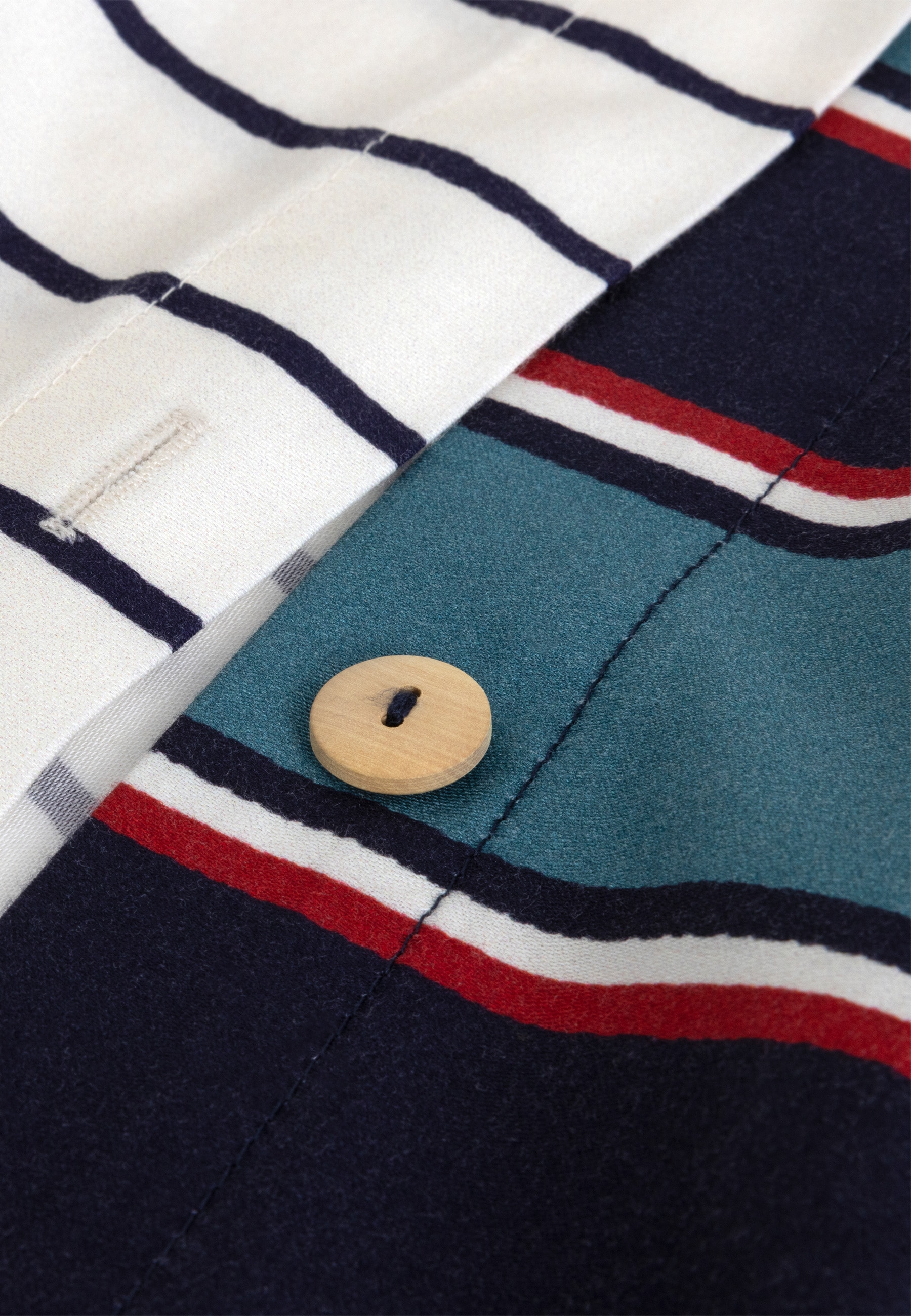 Lacoste Wendebettwäsche »LBOLD« 2 tlg. ab Größe 135x200 cm, PREMIUM Satin, Streifen Design, 100% Baumwolle