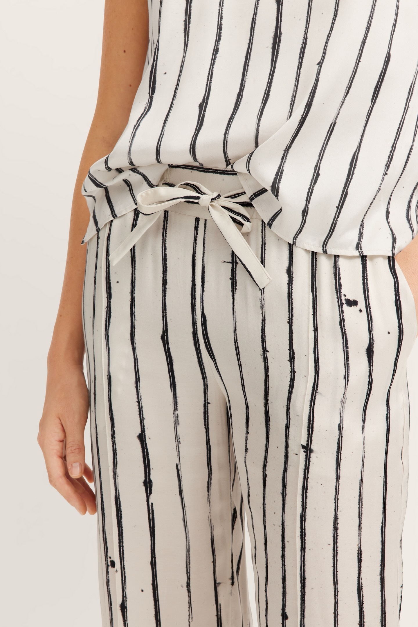 bugatti Stoffhose, mit dehnbarem Bund