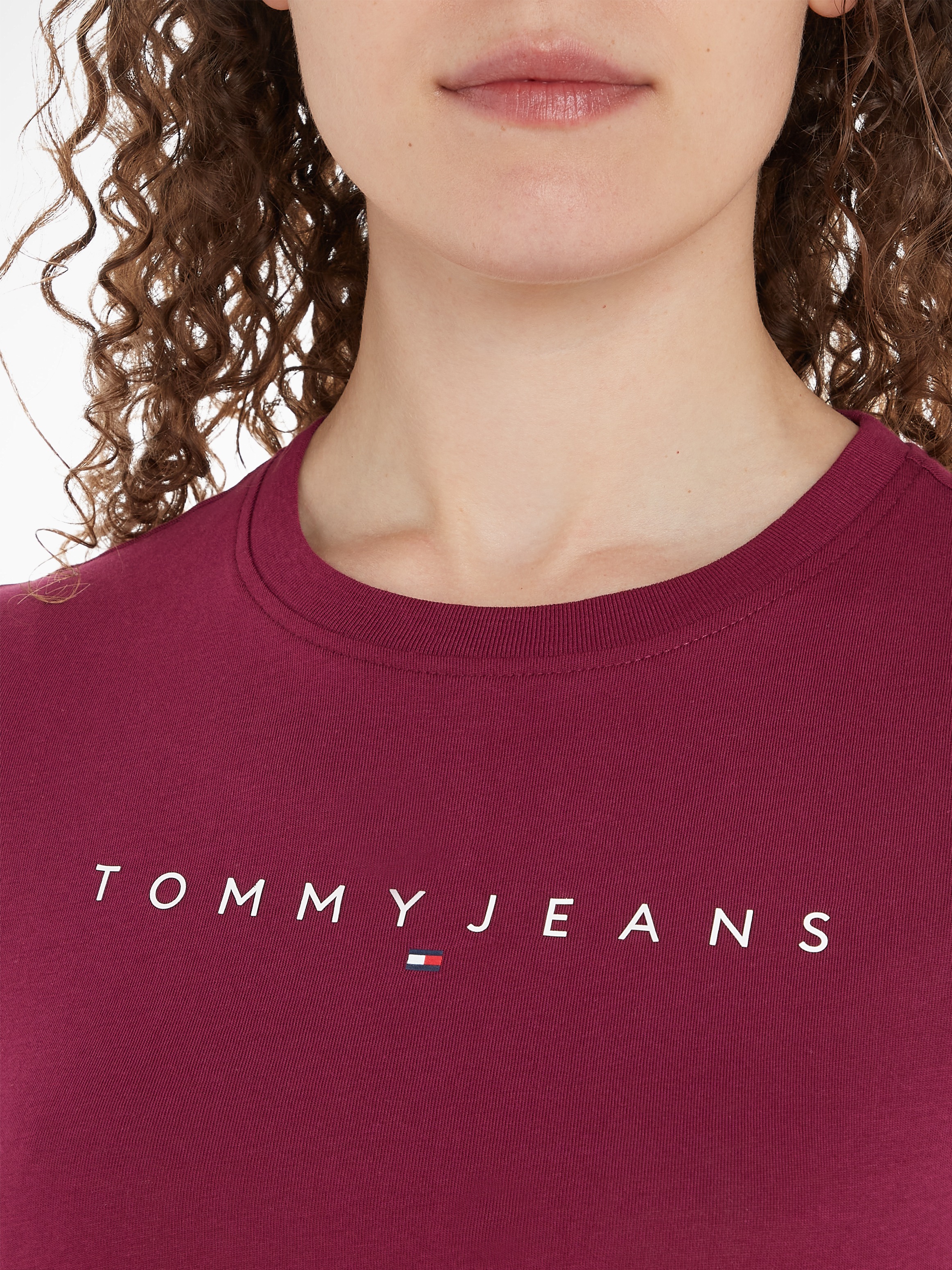 Tommy Jeans T-Shirt »TJW SLIM LINEAR TEE EXT«, mit Logo-Schriftzug