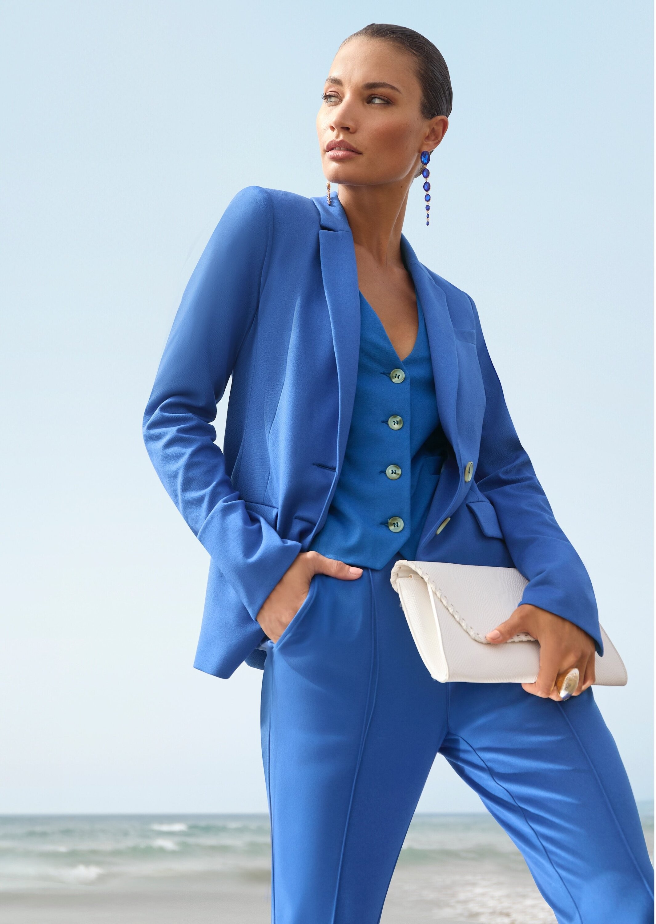 MADELEINE Jackenblazer »Blazer Floraler Jersey-Blazer in langer Form«
