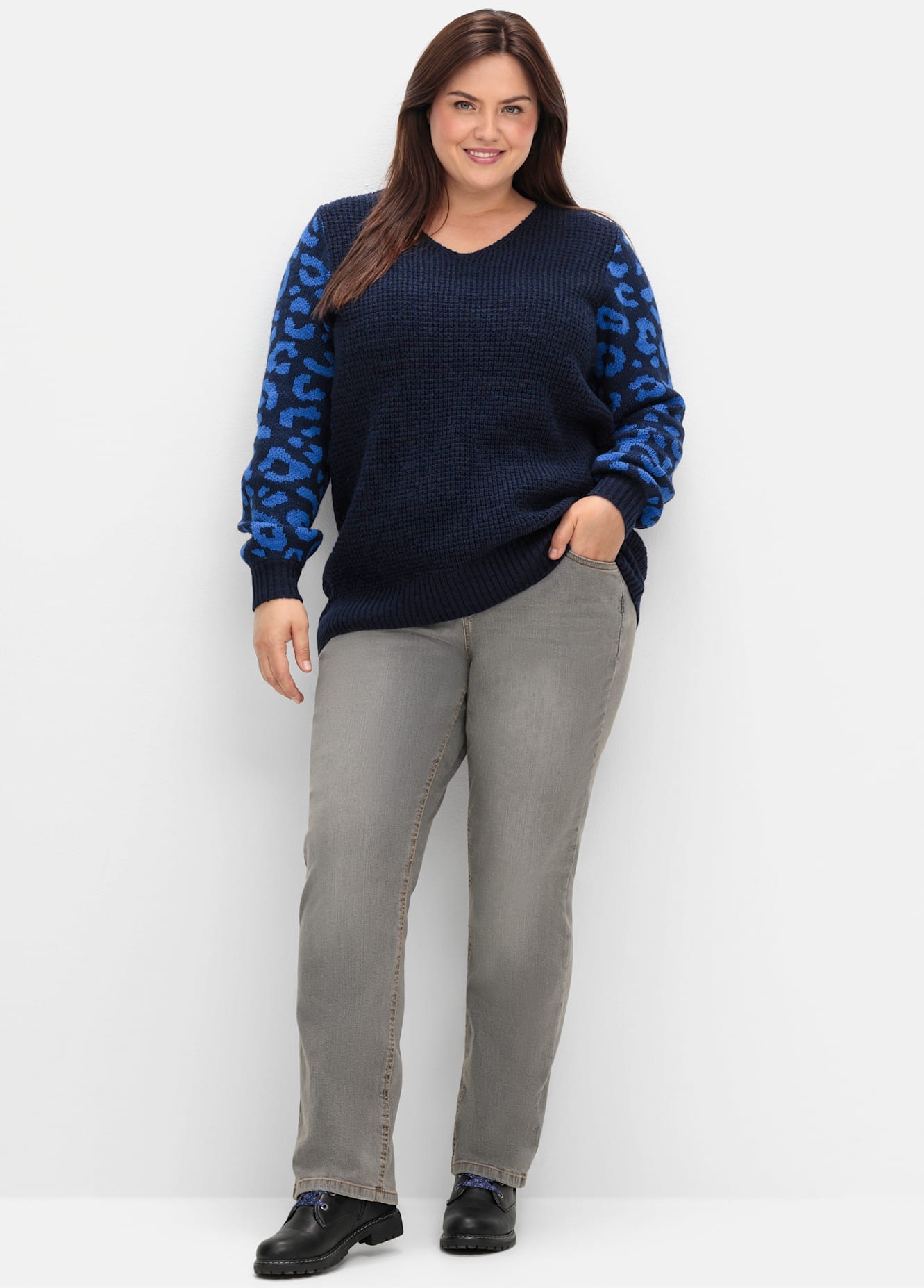 Sheego V-Ausschnitt-Pullover »V-Ausschnitt-Pullover«