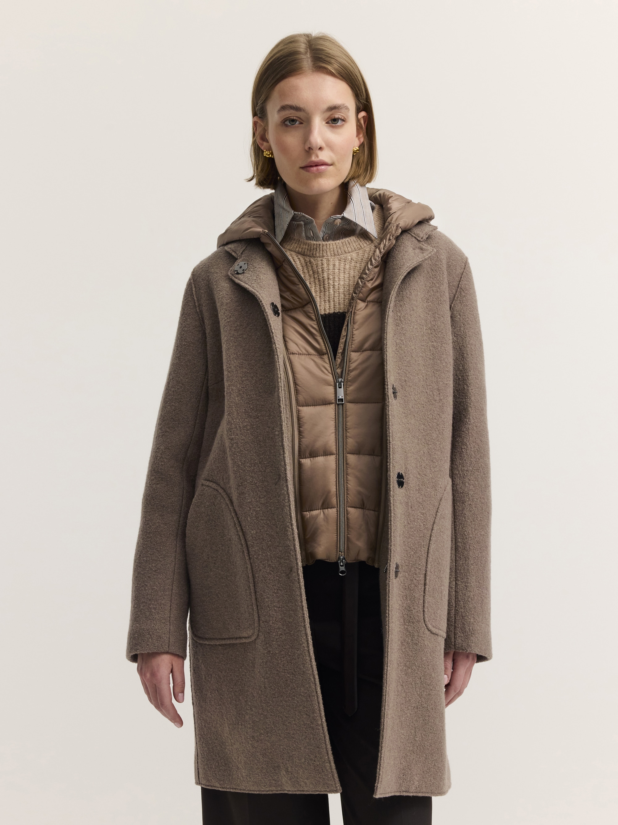 bugatti Kurzmantel »Regular Fit« Regular Fit Schurwolle Westeneinsatz