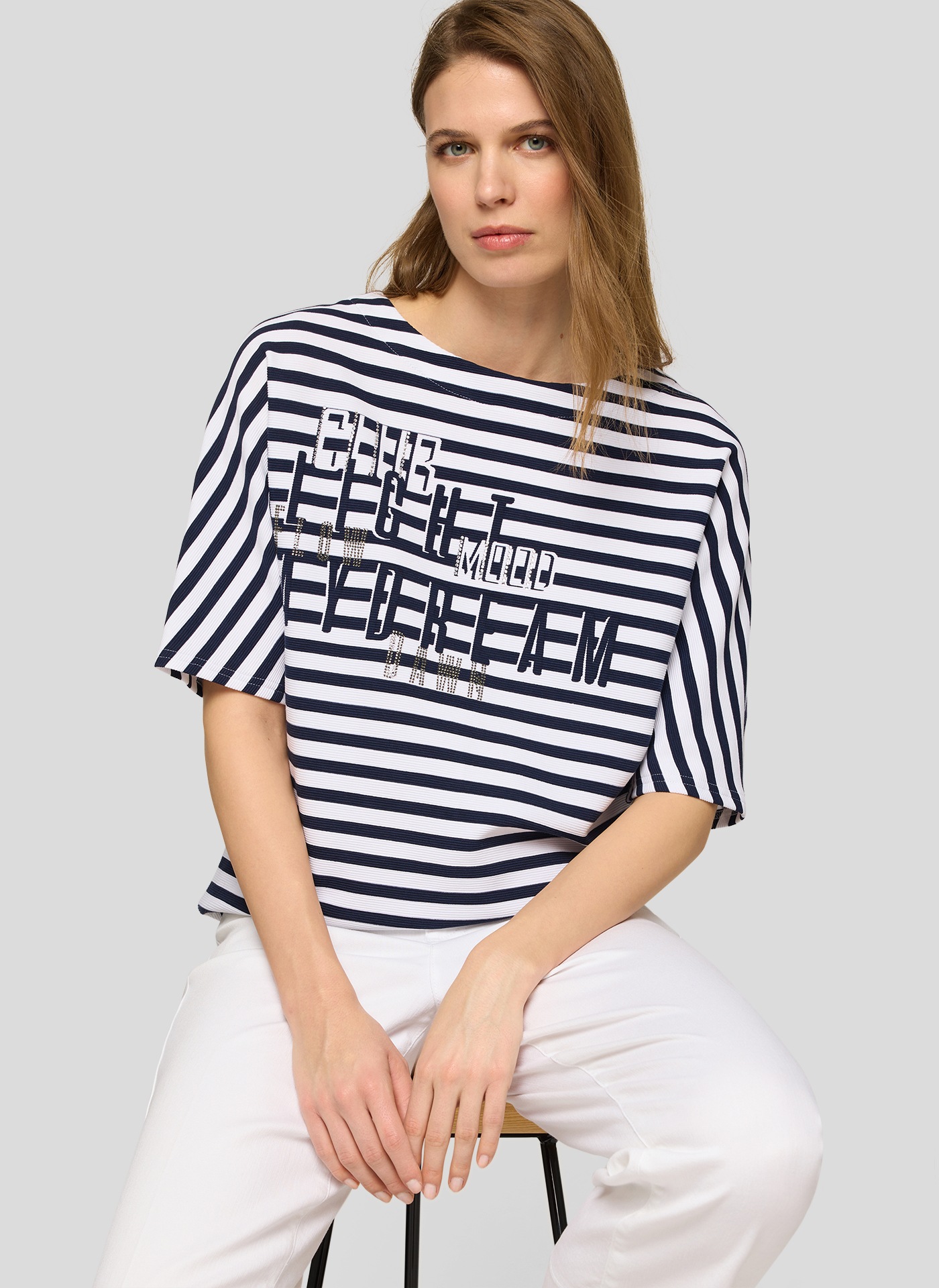 Rabe Rundhalsshirt im Streifen-Look und mit Glitzer-Druck