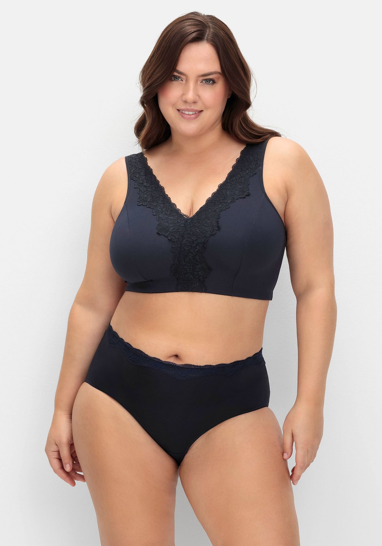 Sheego Bügelloser BH »BH ohne Bügel in Bustier-Form, mit Spitzenborte«