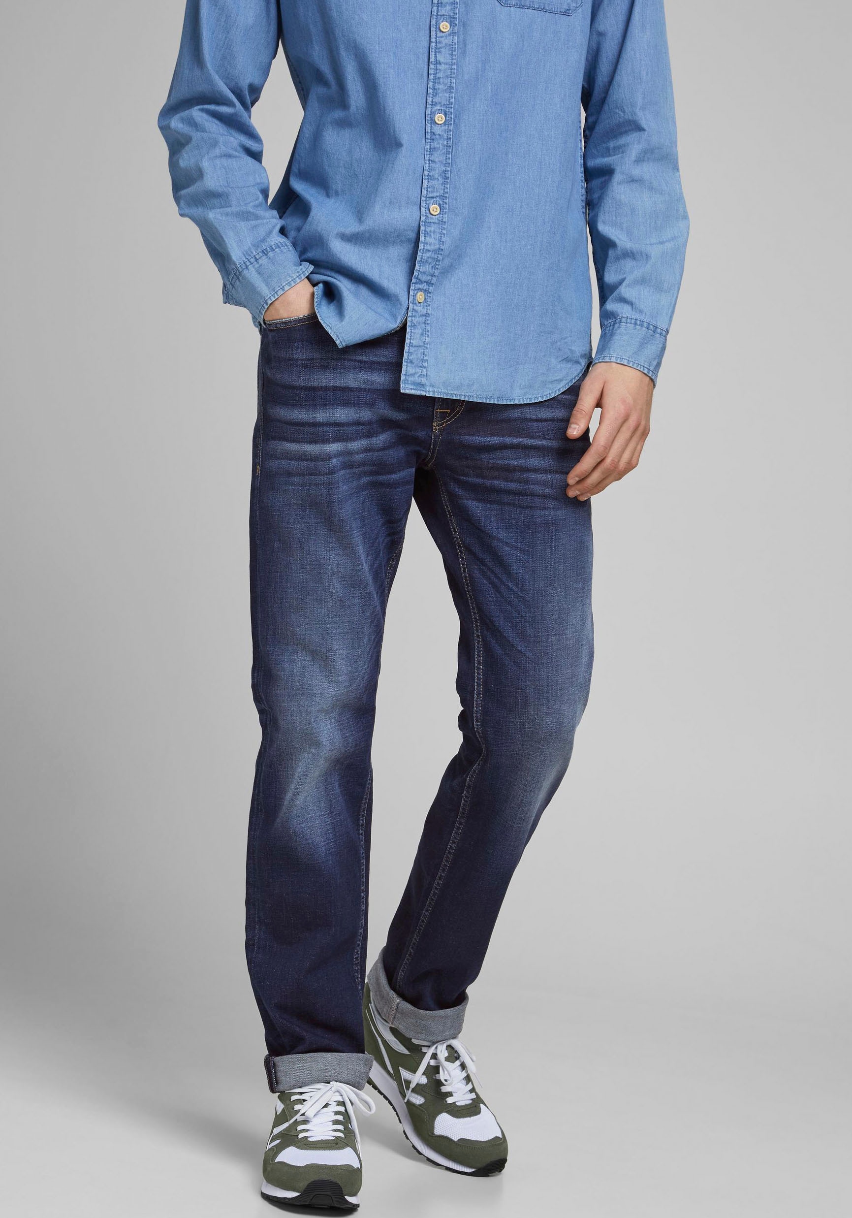 Jack & Jones Regular-fit-Jeans »JJICLARK mit Used-Look und Stretch für den Alltag« mit Abriebeffekten