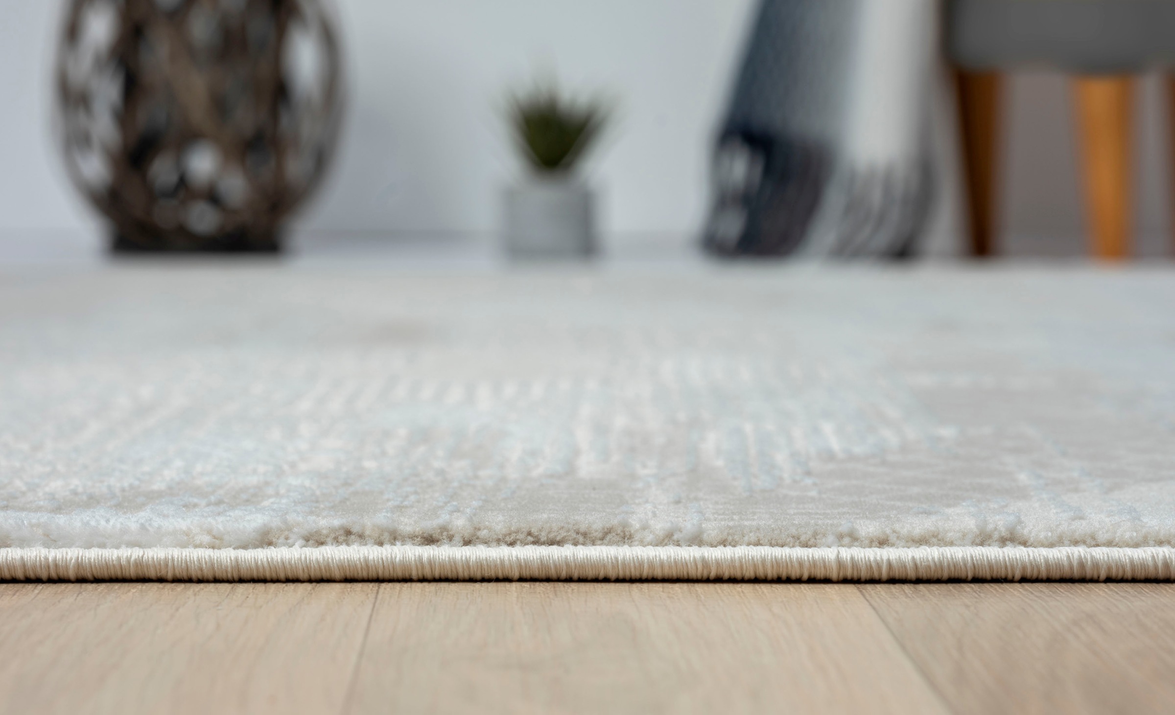 Myflair Möbel & Accessoires Teppich »My Life, LAGERRÄUMUNG!«, rechteckig, 10 mm Höhe, Kurzflor, Retro-Style, besonders weich durch Microfaser, mit Fransen