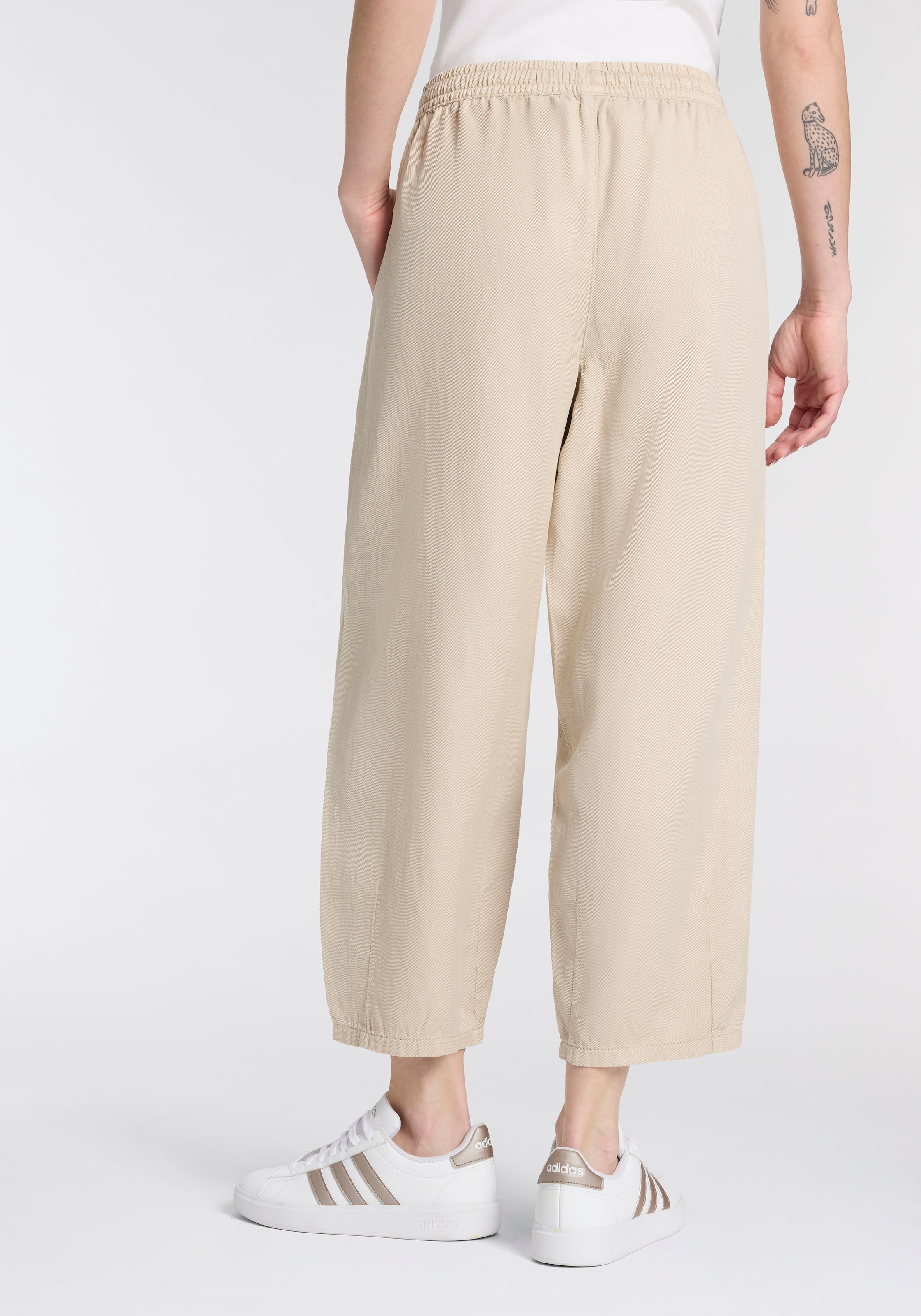 MAC Stoffhose »BAY 2.3 relaxed«  mit elastischem Bund und Bindeband