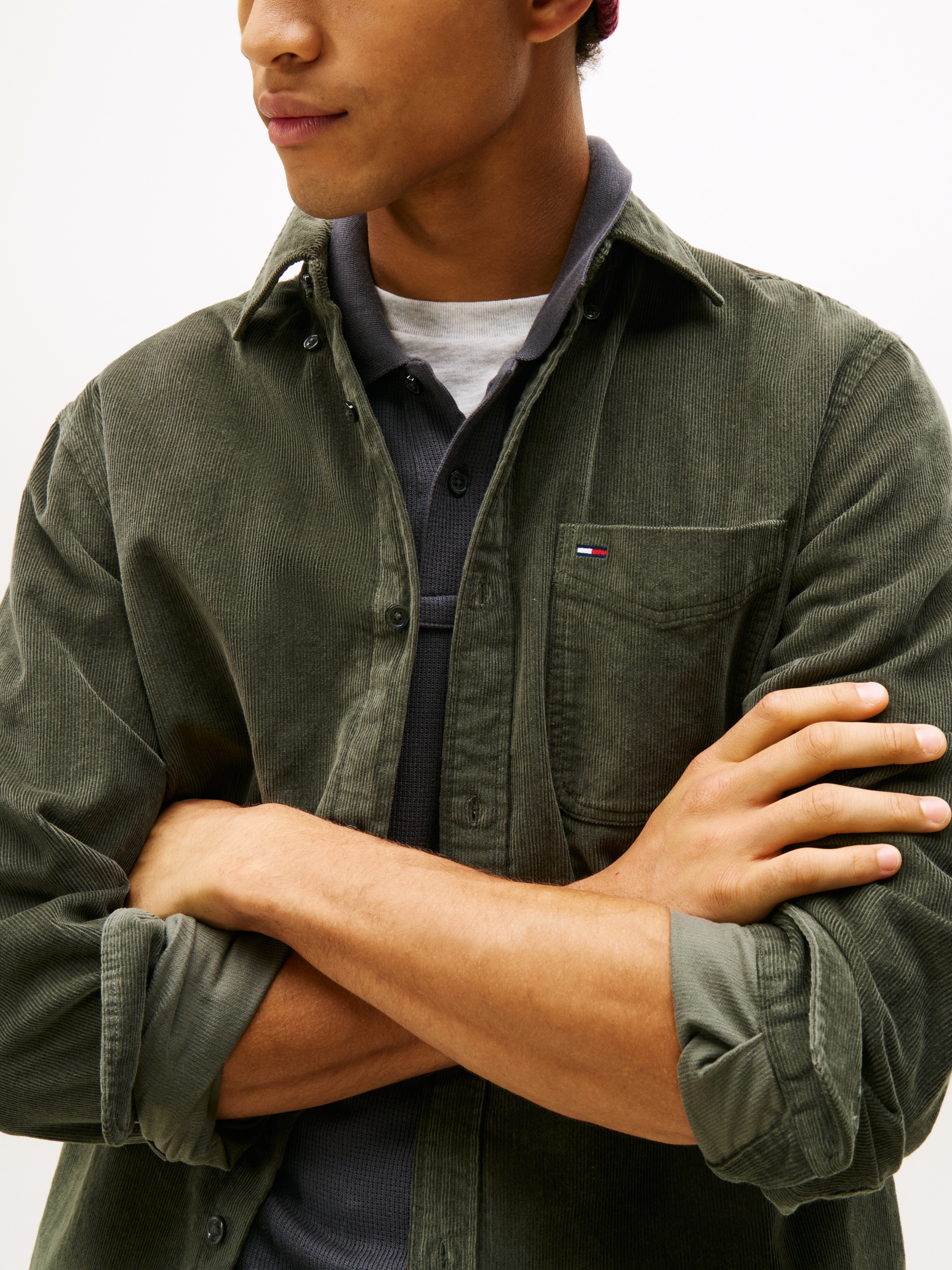 Tommy Jeans Langarmhemd »TJM BABY CORD SHIRT EXT«, Cordhemd Regular Fit, Button-down-Kragen