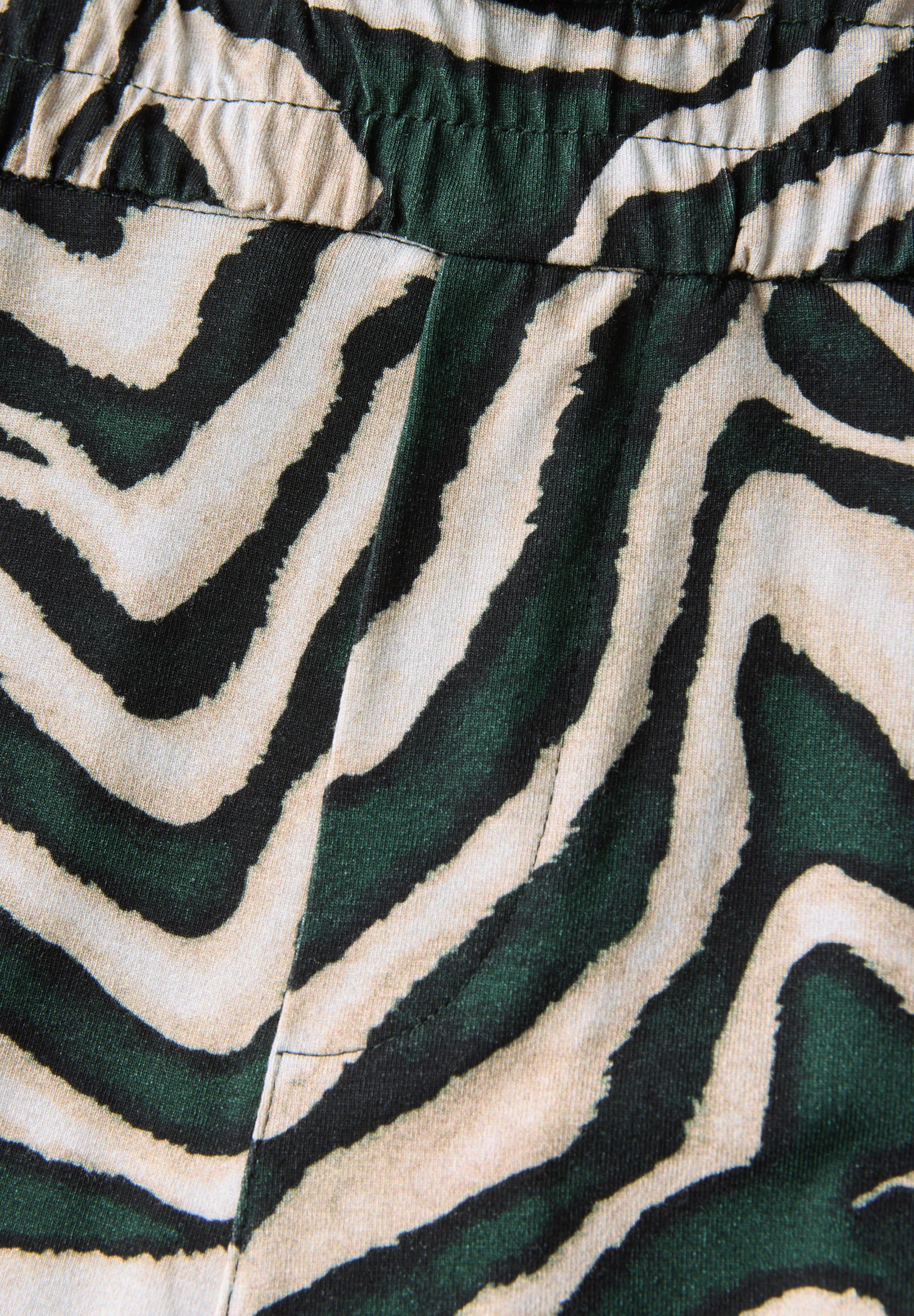 STREET ONE Paperbag-Hose, Sommerhose mit All-Over Print