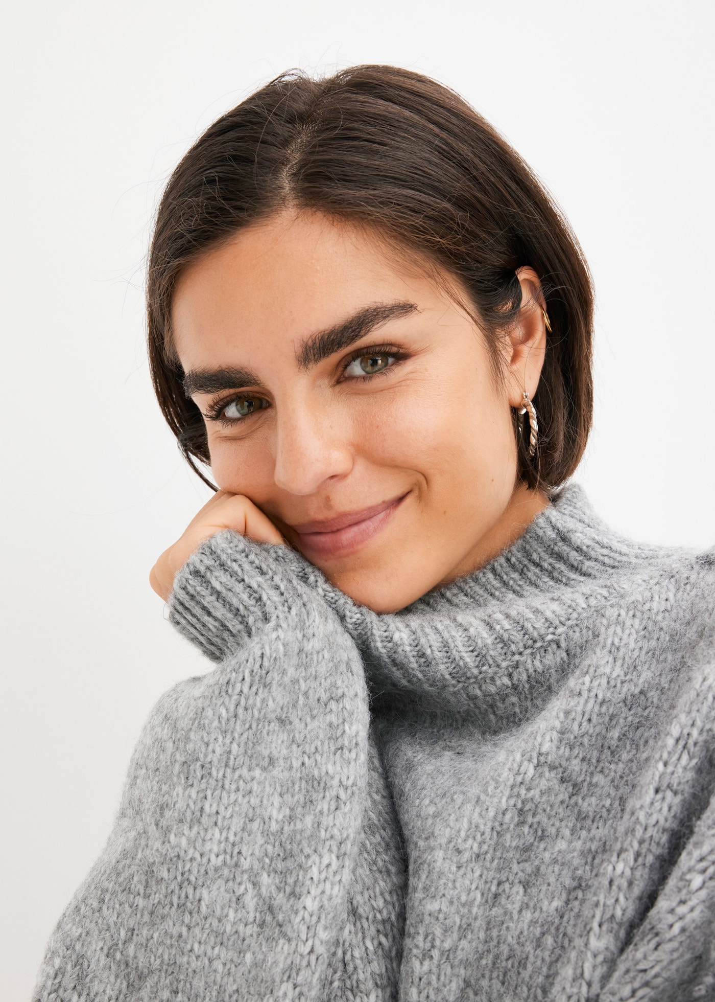 bonprix Strickpullover »Grobstrick-Pullover« aus Polyester, Polyacryl, Polyamid und Wolle, mit Stehkragen