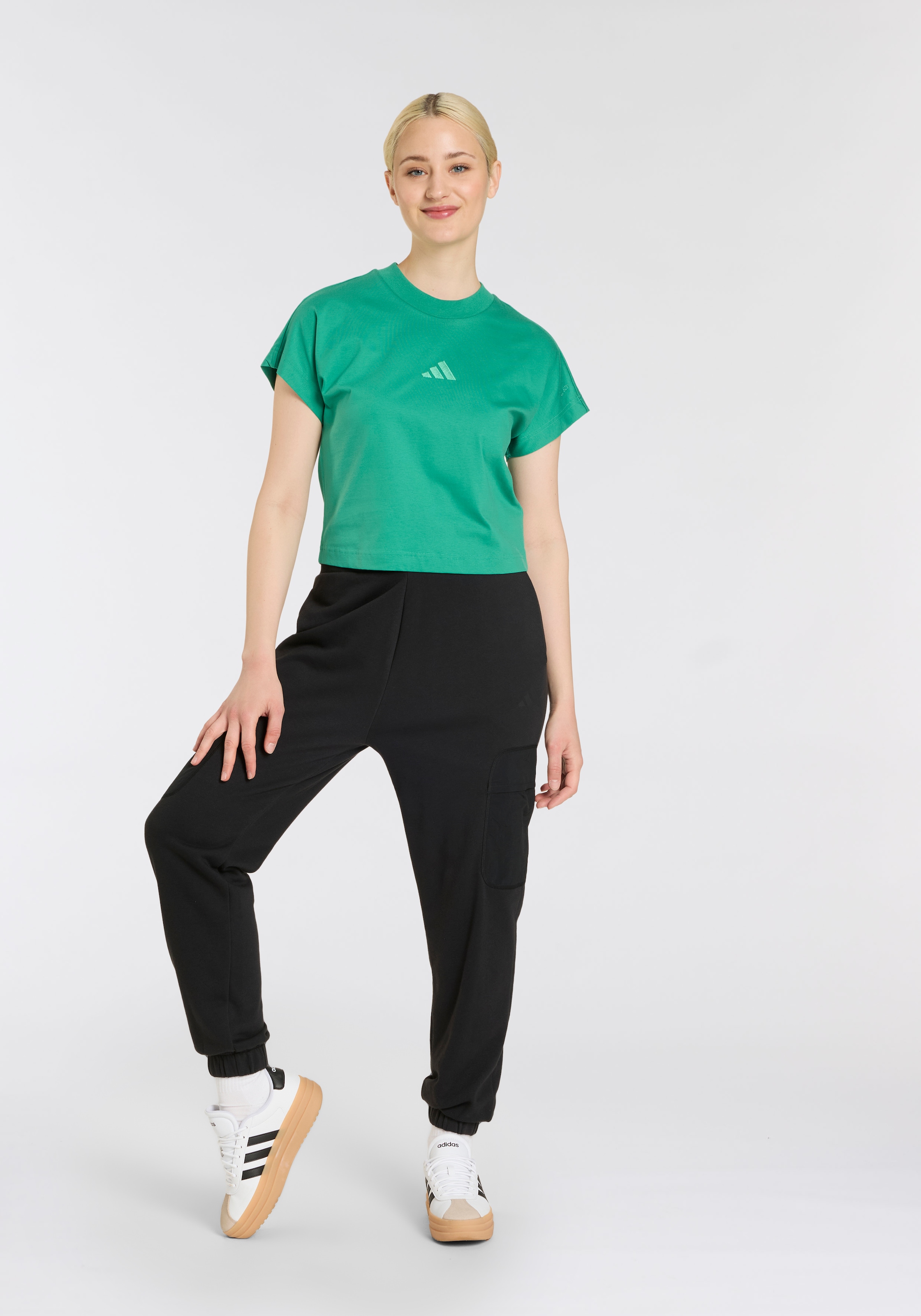 adidas Sportswear Sporthose »W CE G KN CARG«, (1 tlg.)