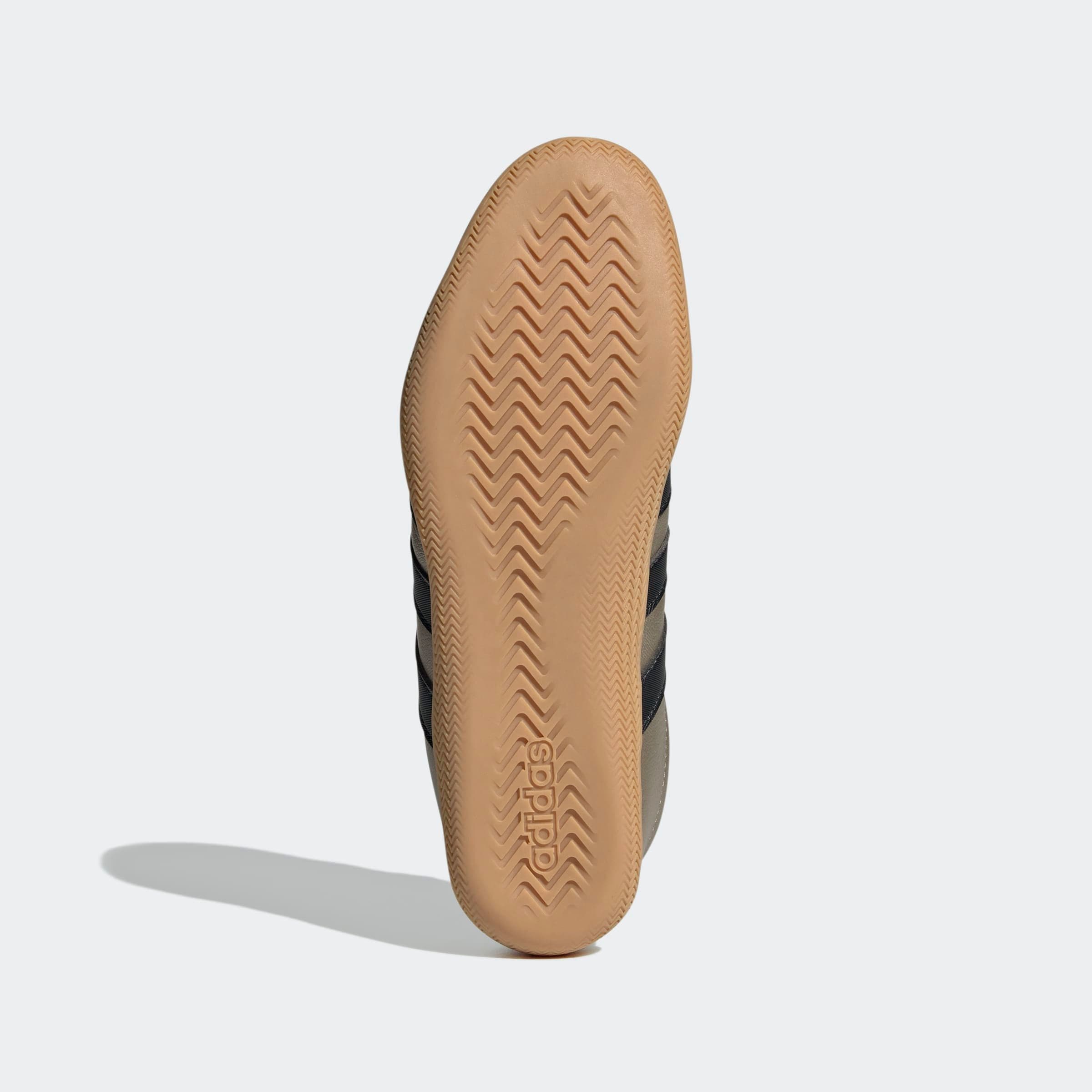 adidas Sportswear Sneaker »GRAND COURT LO«  Design auf den Spuren des adidas Superstar