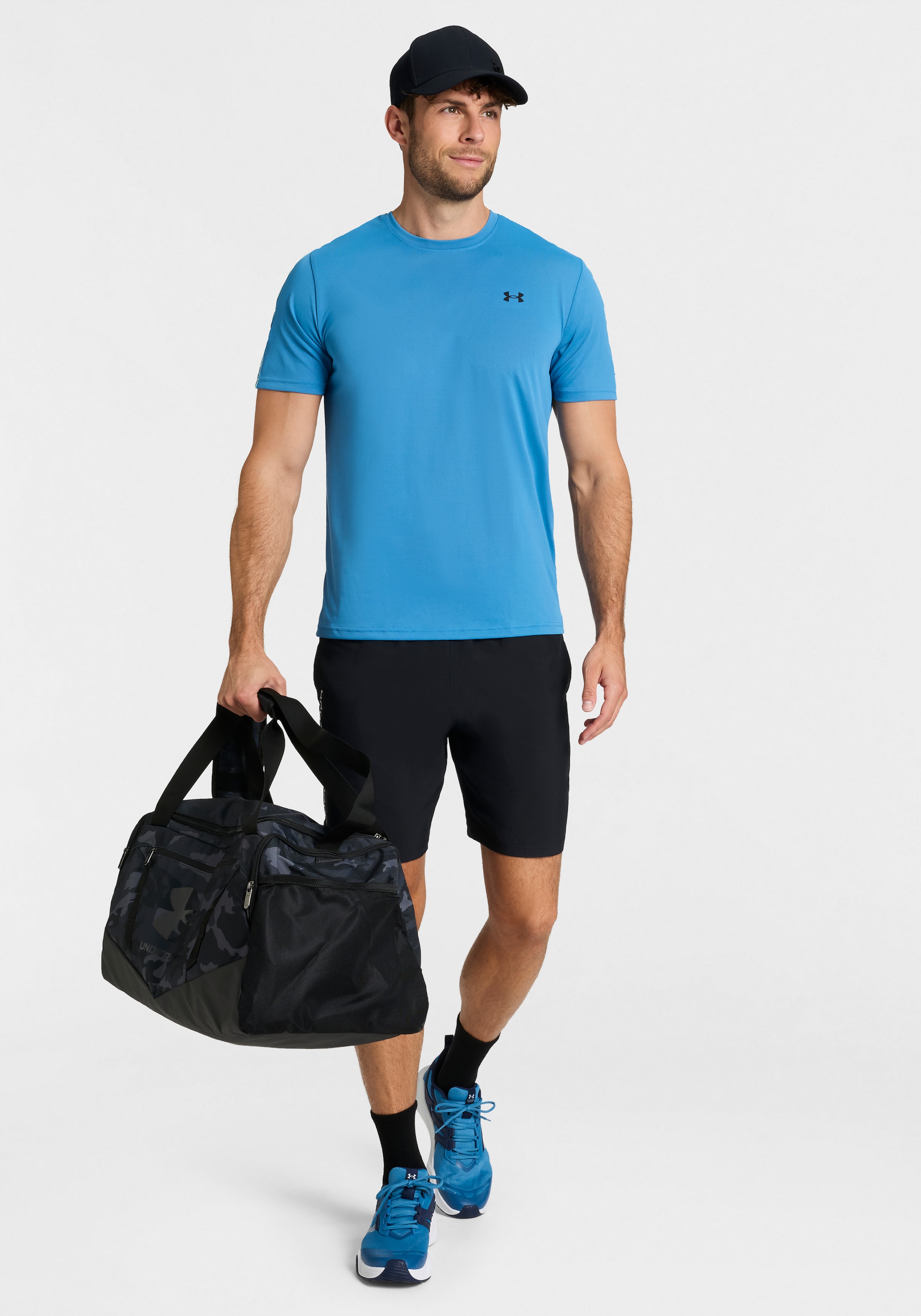 Under Armour® Trainingsschuh »UA Charged Commit TR 5«  besonders geeignet für Gym und Fitnessstudio mit guter Dämpfung