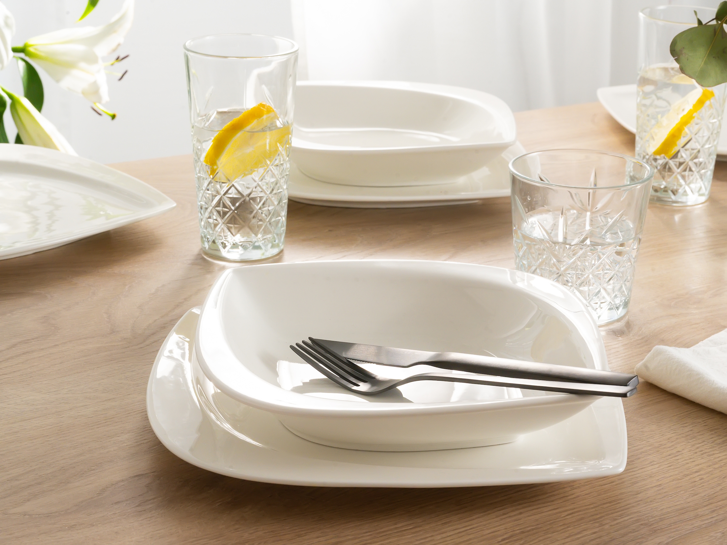 CreaTable Tafelservice »Melbourne«, (Set, 12 tlg.), extravagante Form