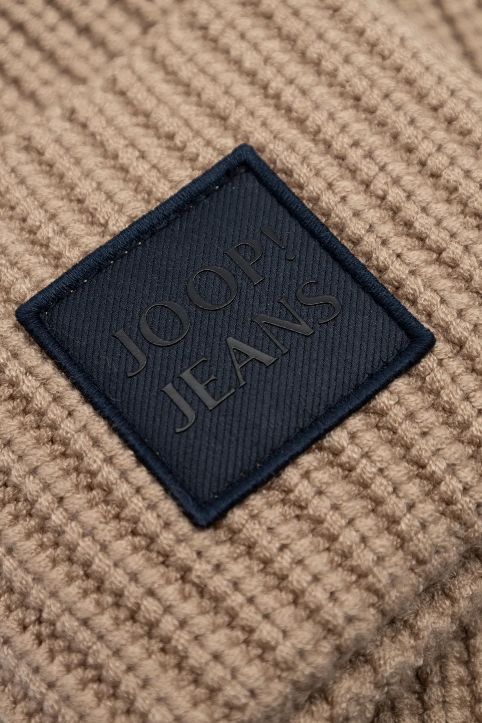 Joop Jeans Strickmütze »Lucifo« weiches Material, breiter Umschlag