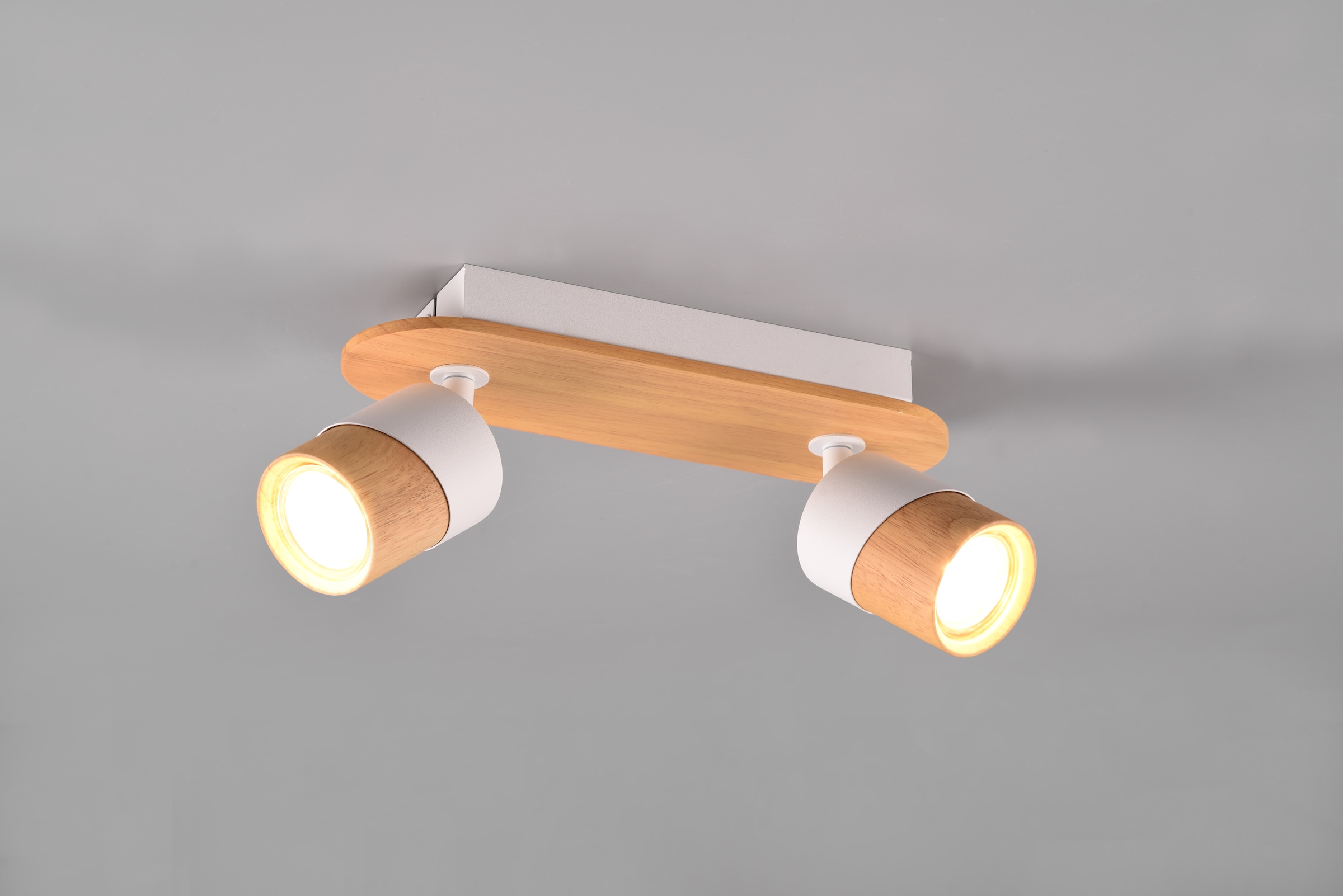 TRIO Leuchten Deckenstrahler »ARUNI, Spot 2-flammig Wandspot Deckenspot exkl 2x GU10 max 10W«, 2 flammig, Leuchtmittel GU10 | Leuchtmittel wechselbar, Deckenstrahler mit Materialmix Holz / Metall für Küche Flur Wohnzimmer