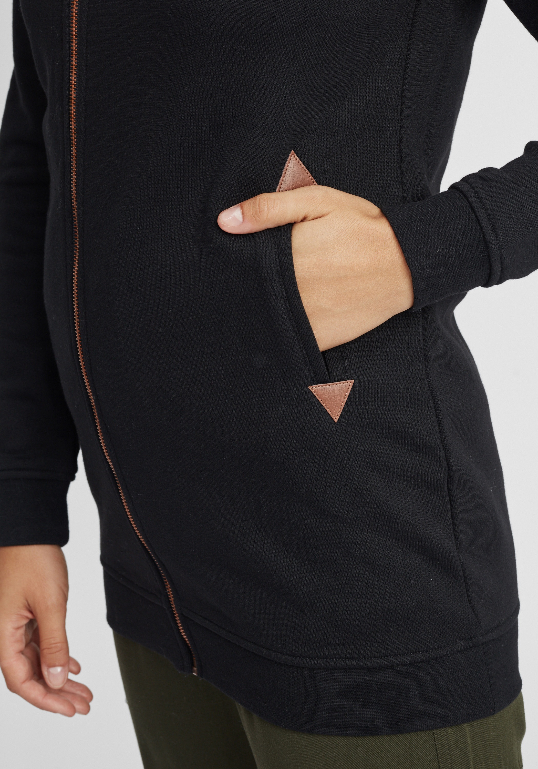 OXMO Kapuzensweatjacke »Kapuzensweatjacke OXVicky«