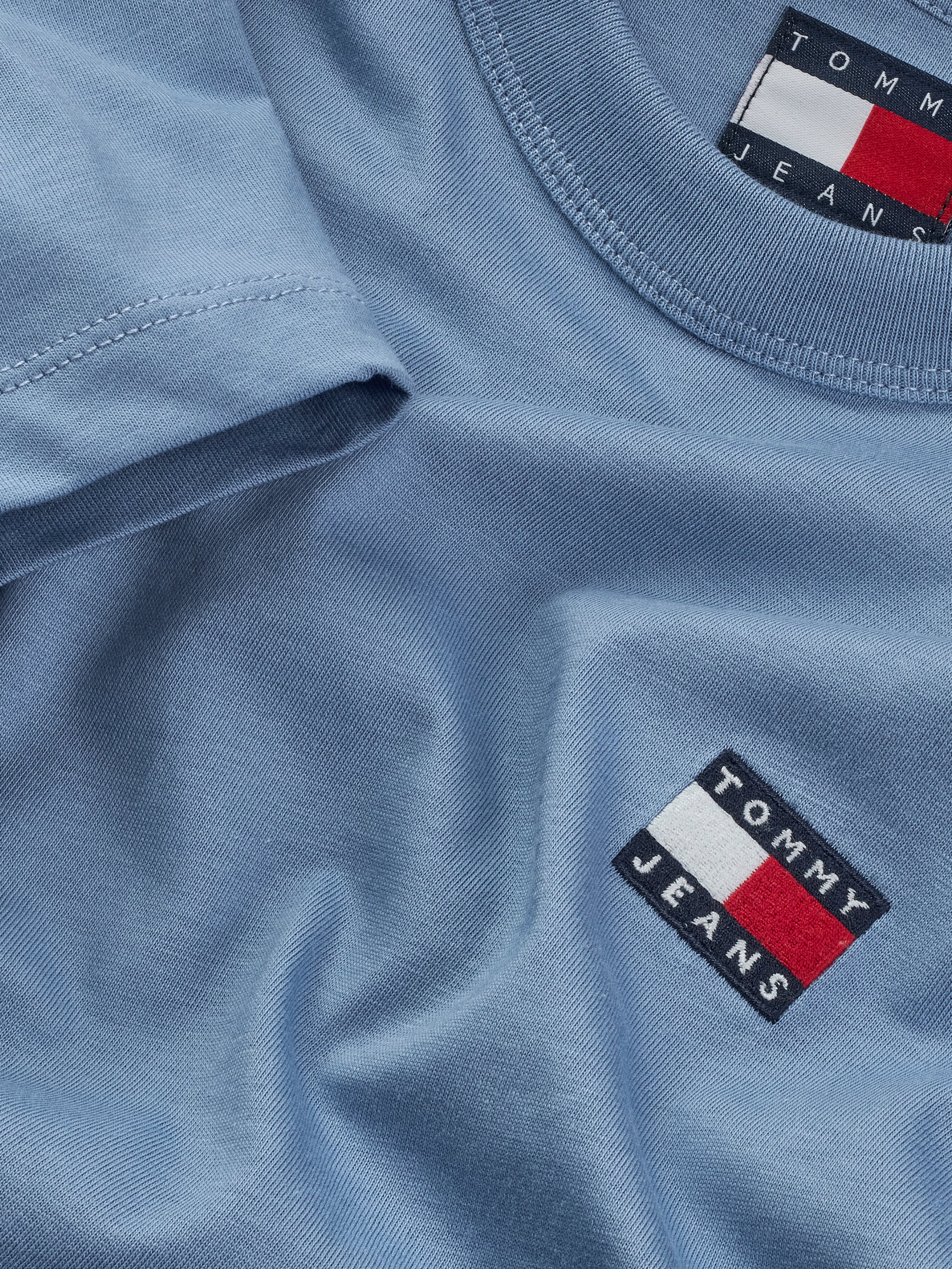 Tommy Jeans T-Shirt »TJW REG BADGE TEE«, mit Logo-Badge