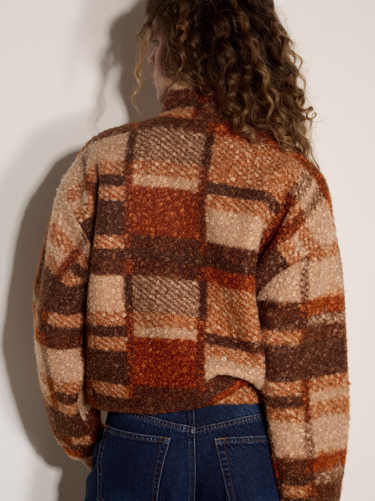 Apricot Kurzjacke »Weiche Bouclé-Karojacke« mit Taschen