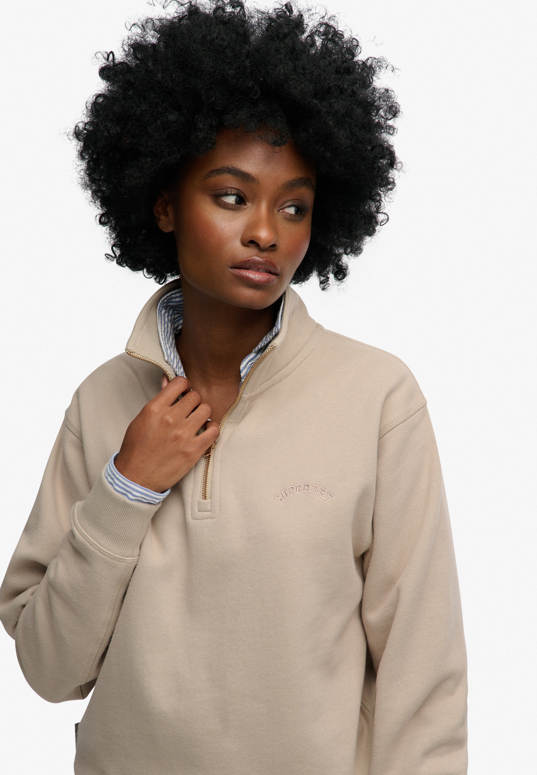 Superdry Sweatshirt »ESSENTIAL LOGO EMB HALF ZIP«
