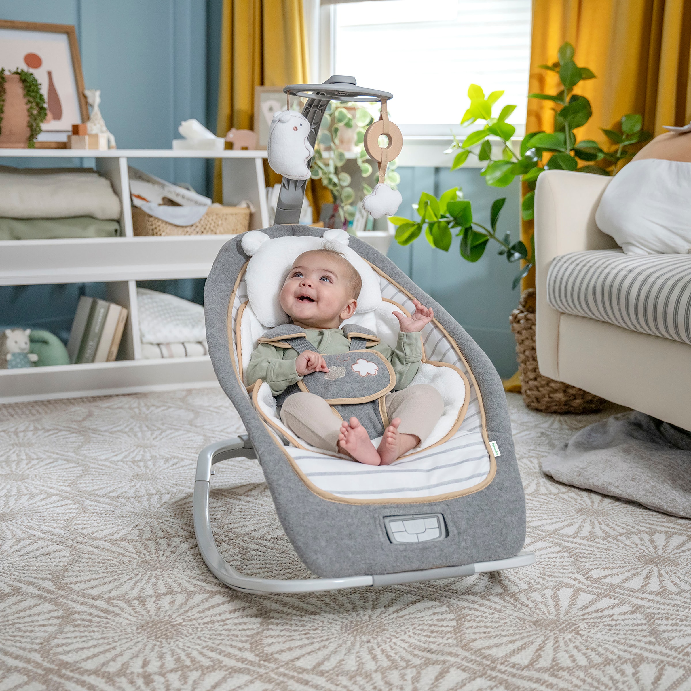 ingenuity Babywippe »Rocking Seat - Bella Teddy« mit Sound-Effekt