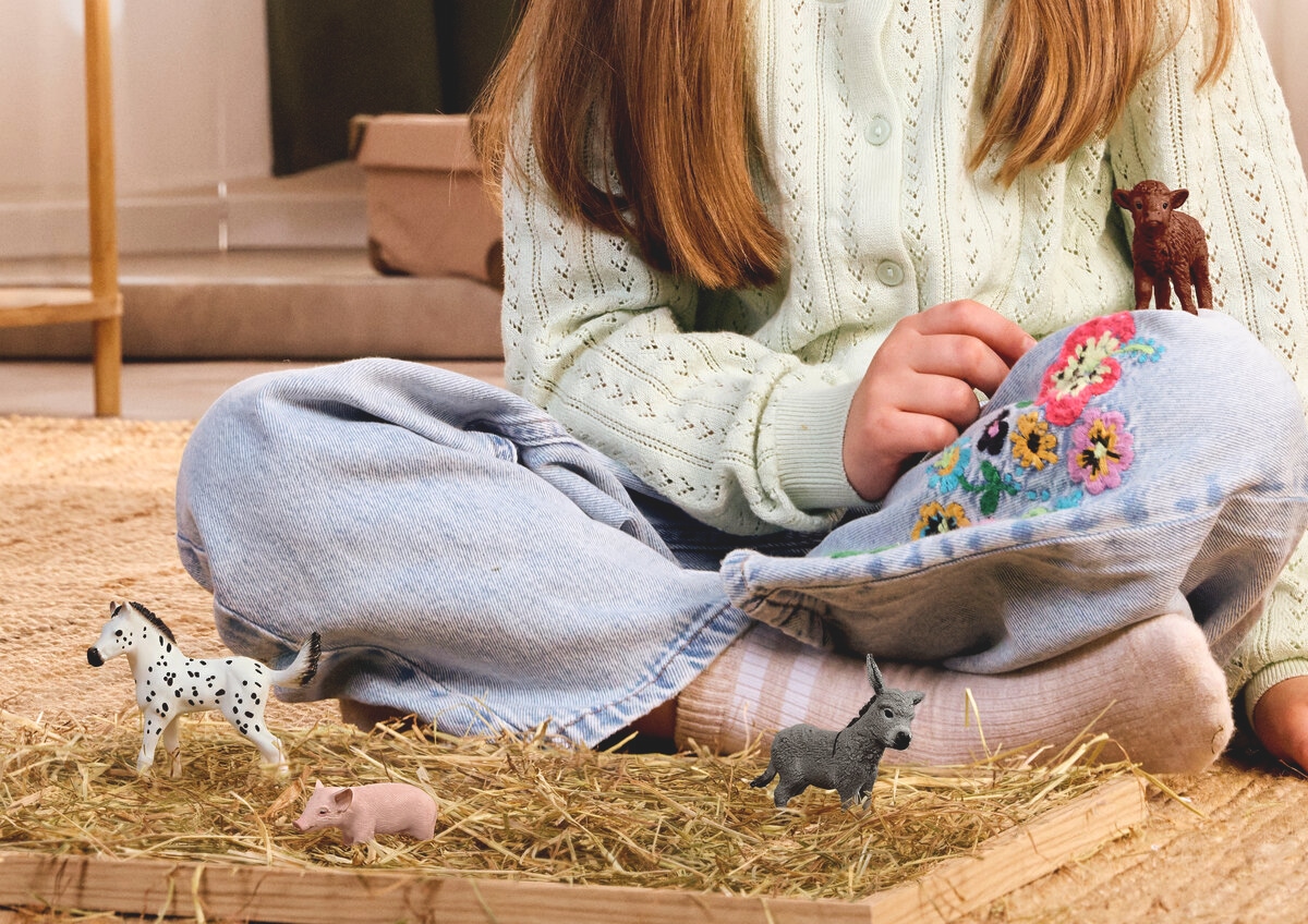 Schleich® Spielfigur »FARM WORLD, Bauernhof Babys (42740)«