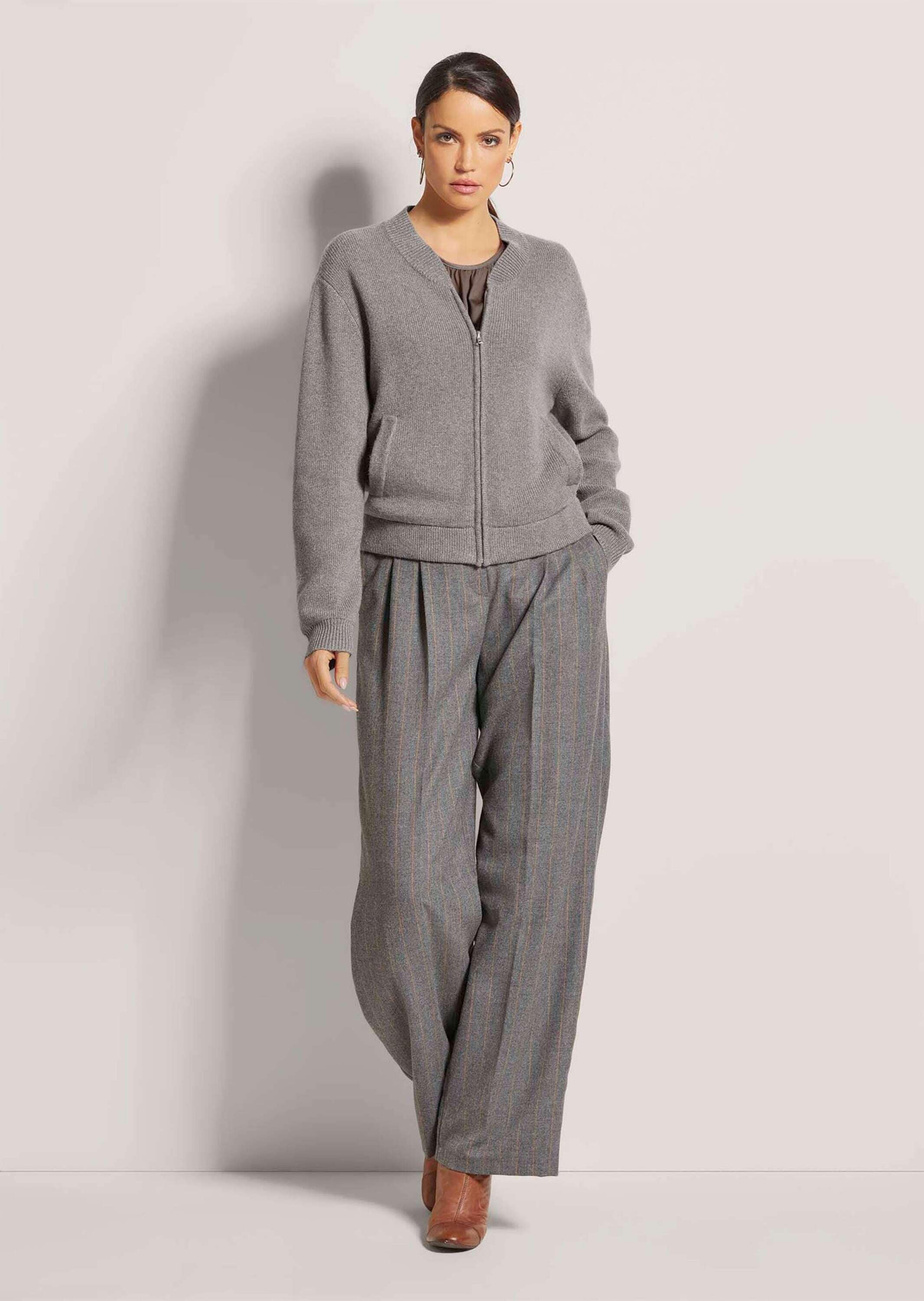 MADELEINE Strickjacke »Blouson Sportiver Strick-Blouson mit Reißverschluss«