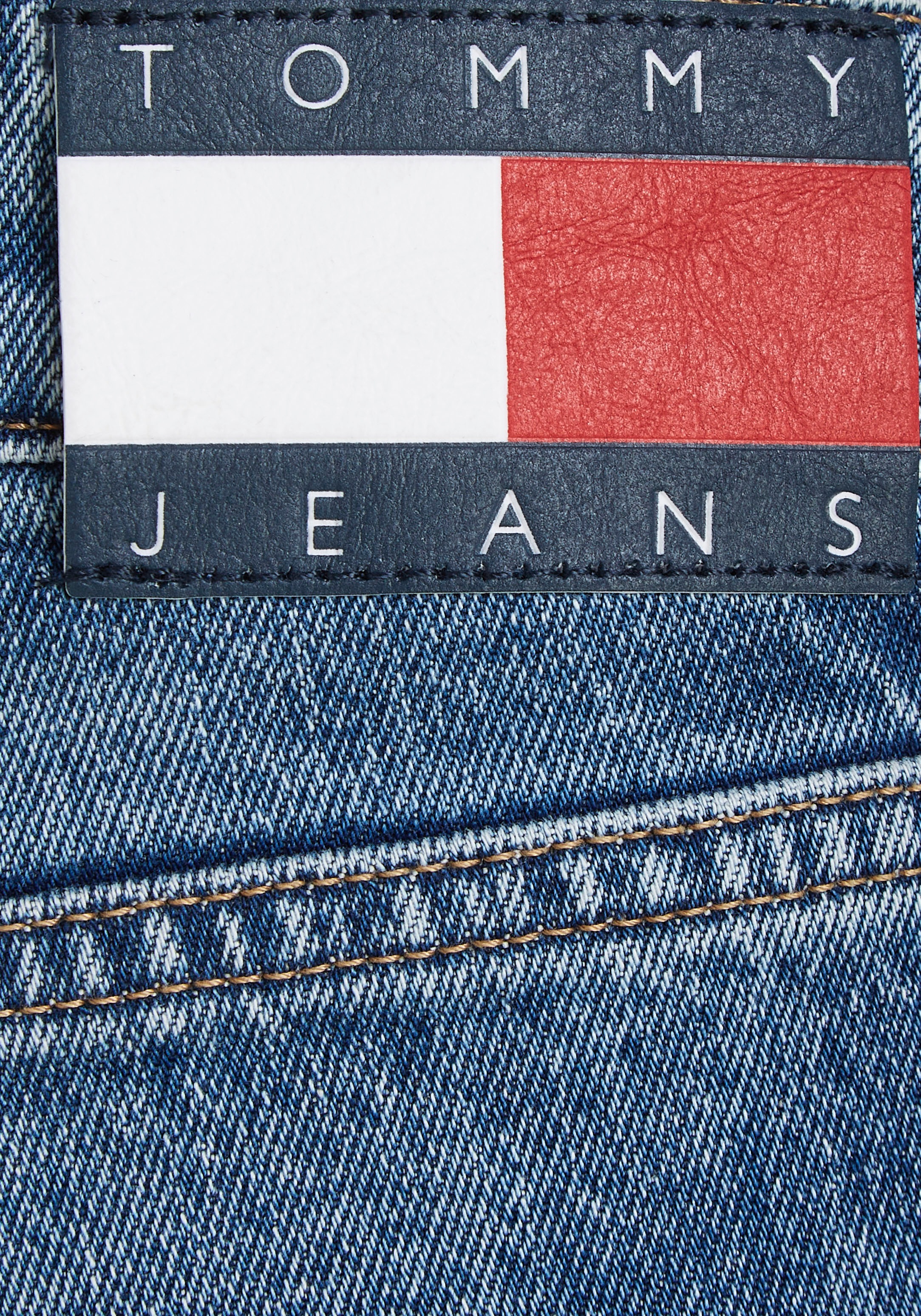 Tommy Jeans Slim-fit-Jeans »Scanton Slim Denim«, mit Used-Effekten