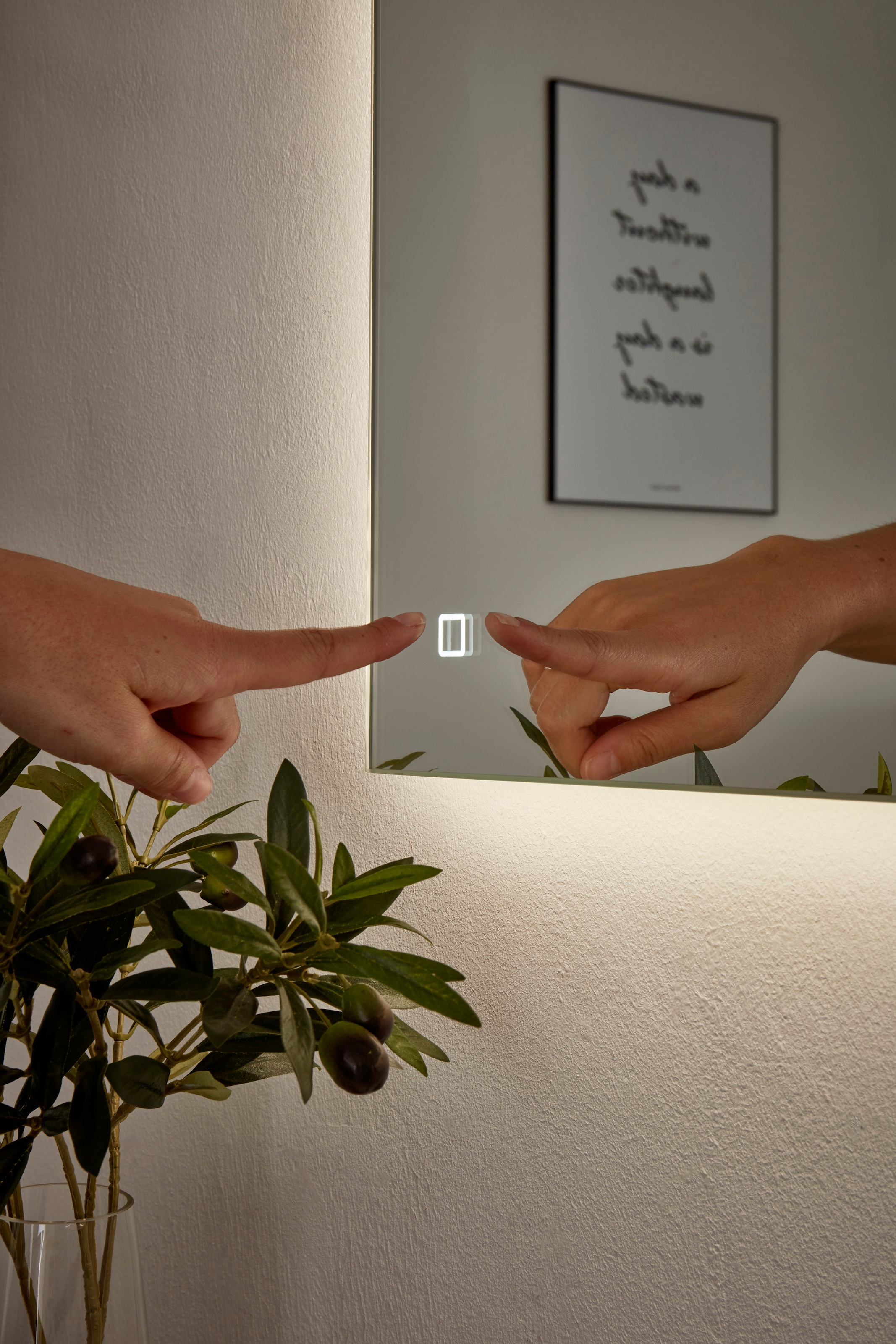 Places of Style LED-Lichtspiegel »Spiegel 80x65« online kaufen | mit 3  Jahren XXL Garantie