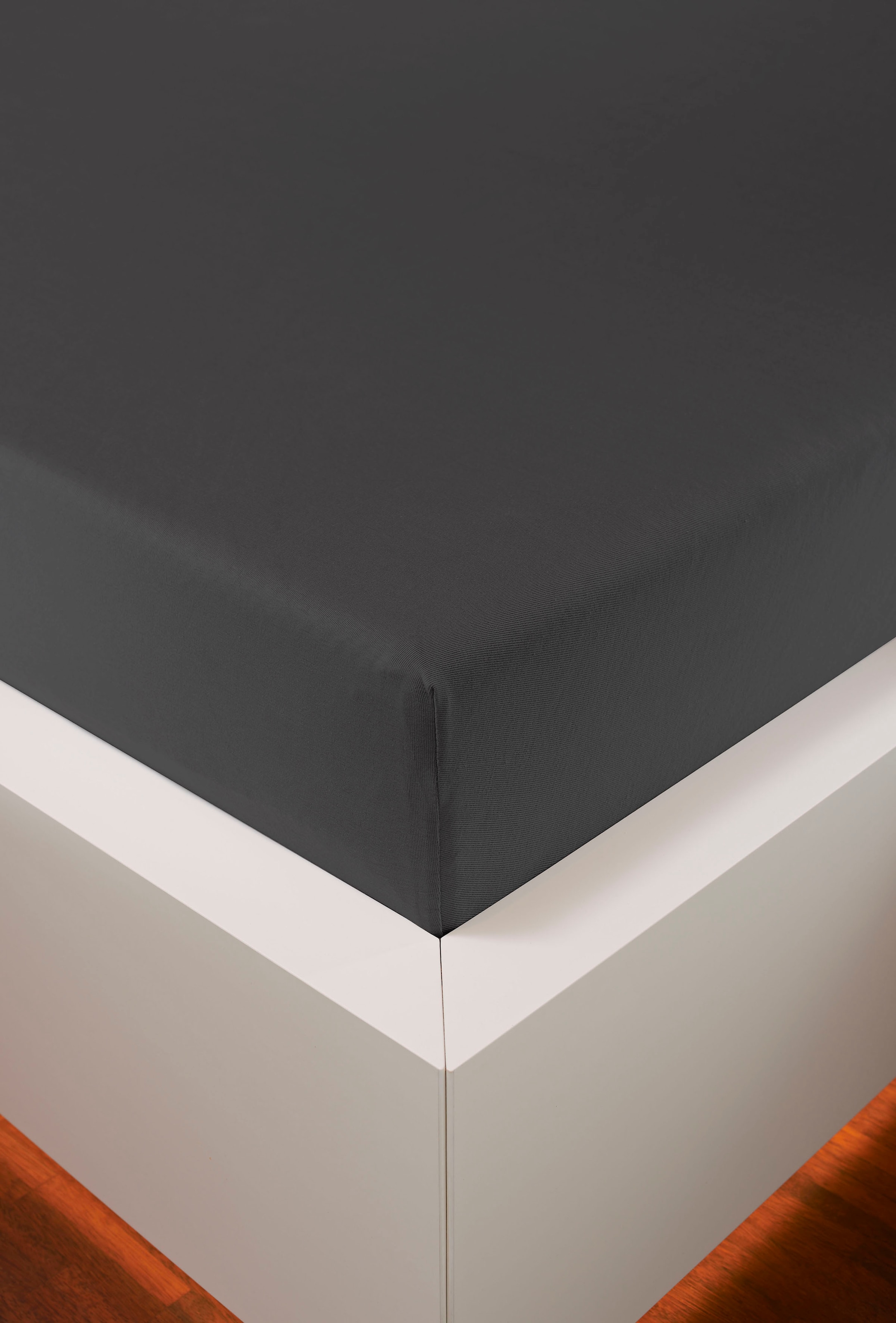 bellana Spannbettlaken »bellana Luxuszwirn mit Elasthan, Jersey 175 g/m², faltenfrei« gezwirnte Baumwolle mit Elasthan, bis 35cm Matratzenhöhe, bügelfrei