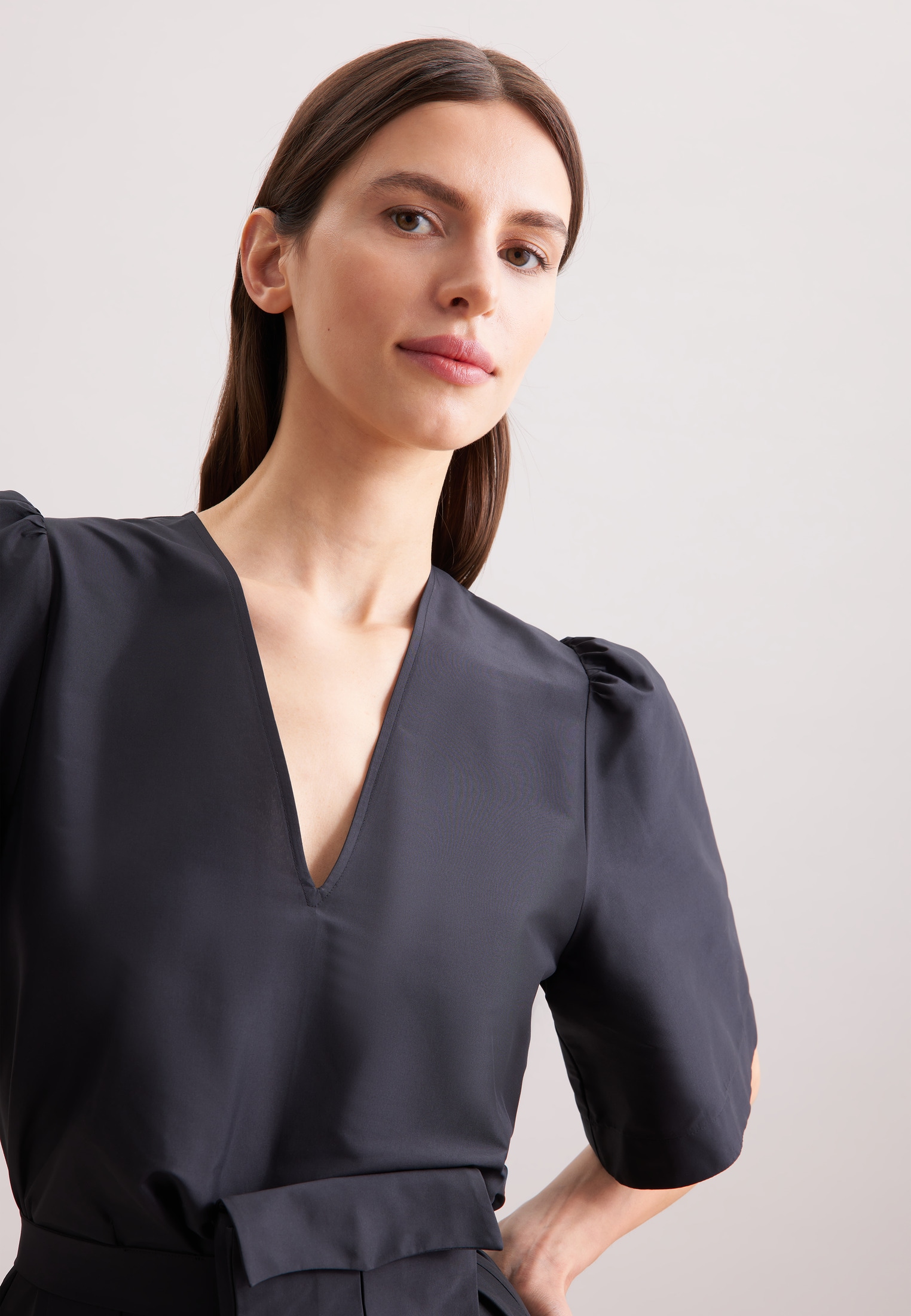 seidensticker Sommerkleid »Schwarze Rose«, V-Neck Uni