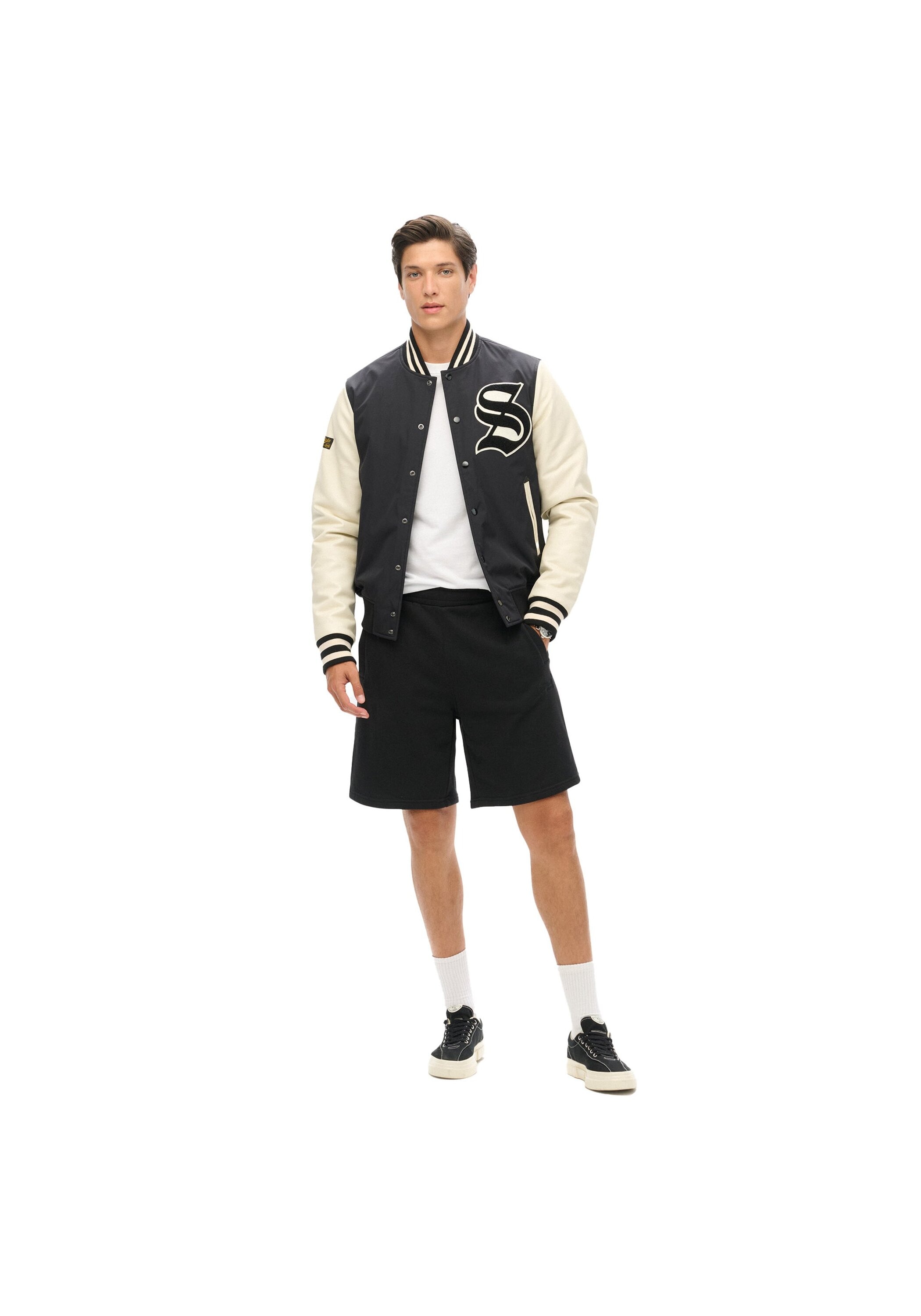 Superdry Shorts »Shorts Essential Logo Jersey Shorts«