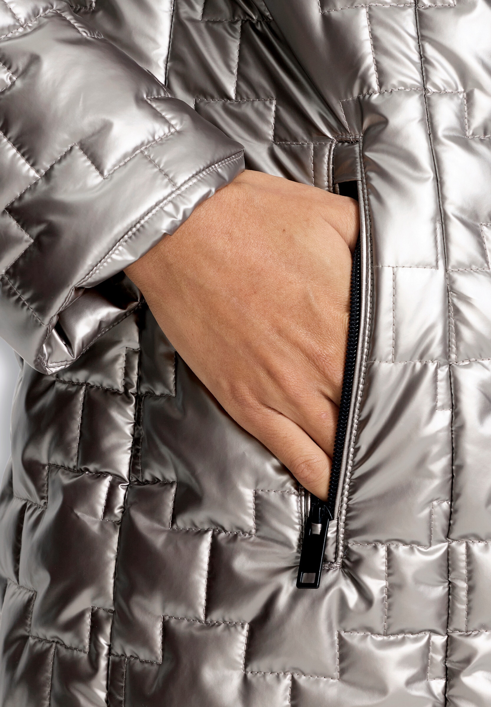 heine Steppjacke »Steppmantel Steppmantel in Glanz-Optik« mit Kapuze