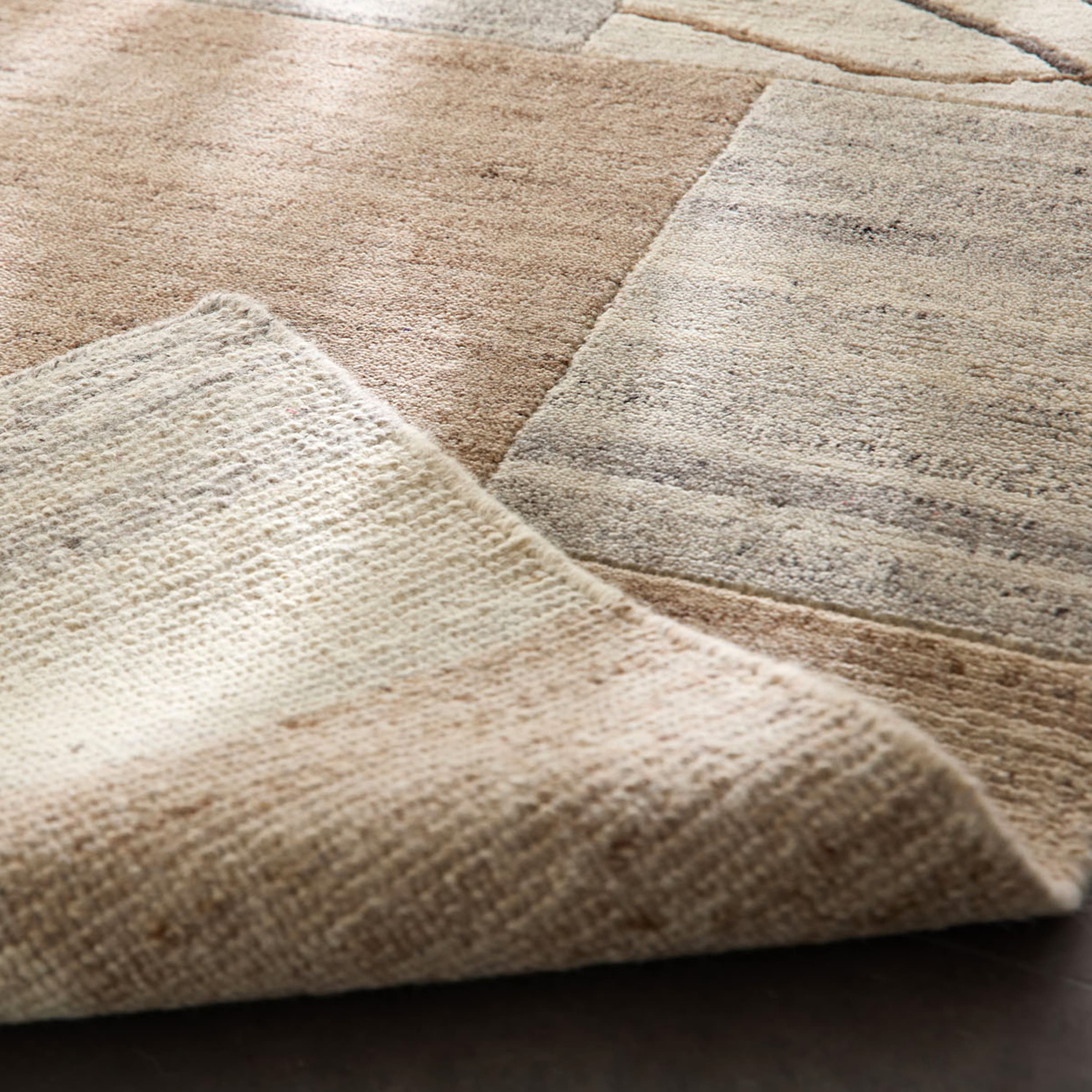 THEKO Wollteppich »Nakarta 2« rechteckig 12 mm Höhe reine Wolle, handgeknüpft, Naturtöne, Patchworkdesign, meliert
