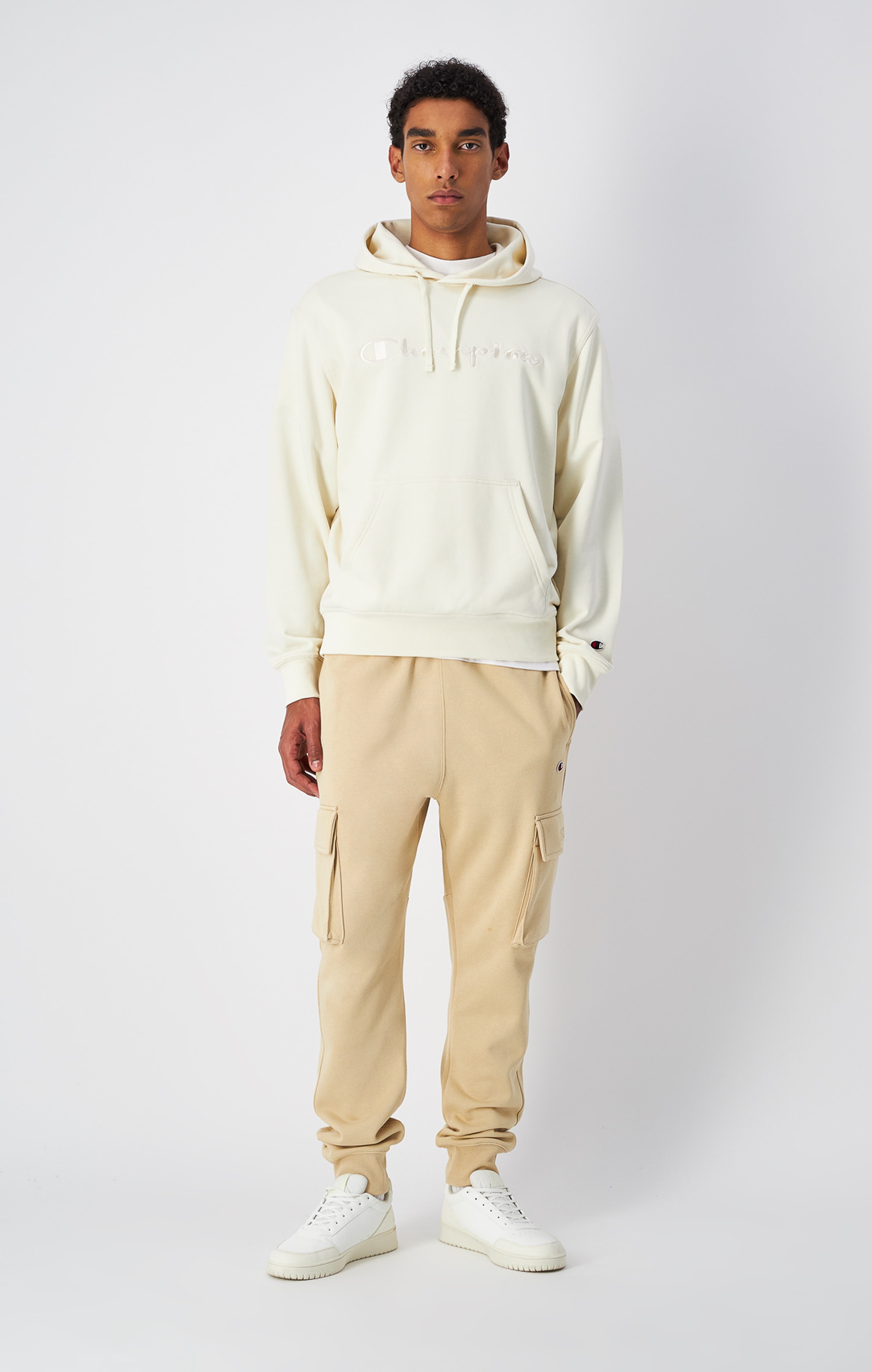 Champion Kapuzensweatshirt »ICONS TONAL Terry Hoodie with Big Logo«, mit Kapuze, Langarm-Design, aus Baumwolle und Polyester
